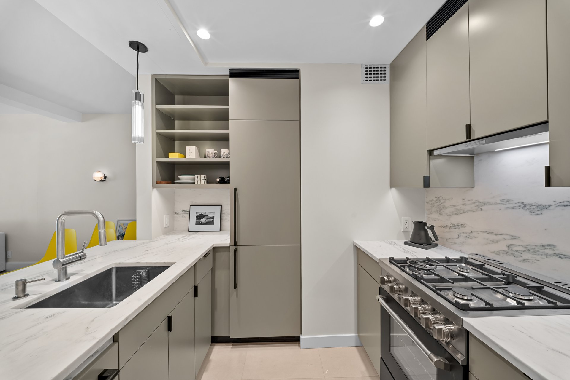 470 West 24th Street, New York, NY 10011