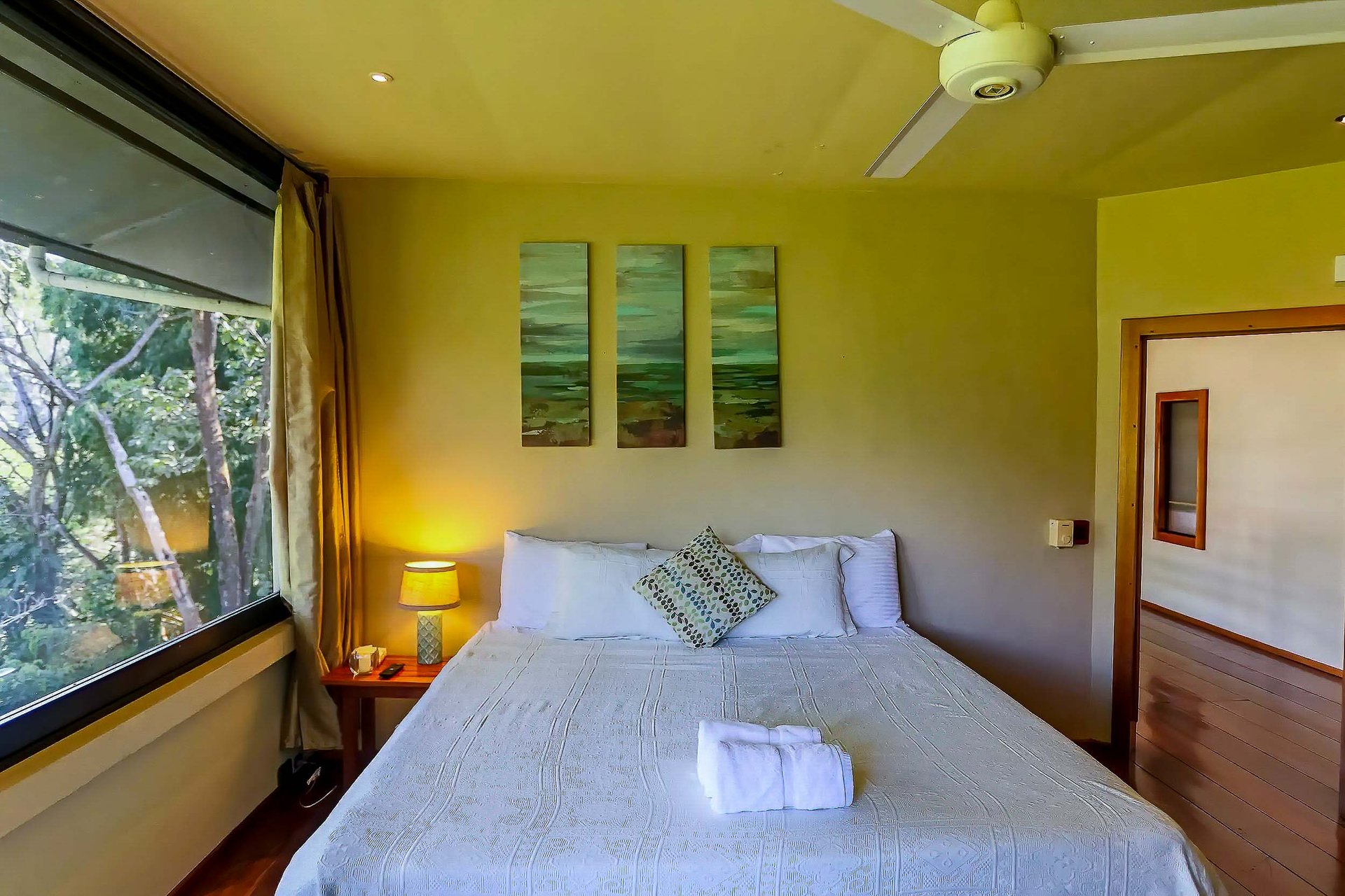 Casa de Luz, Manuel Antonio 3 bedroom/5 bath, Vacation rental income