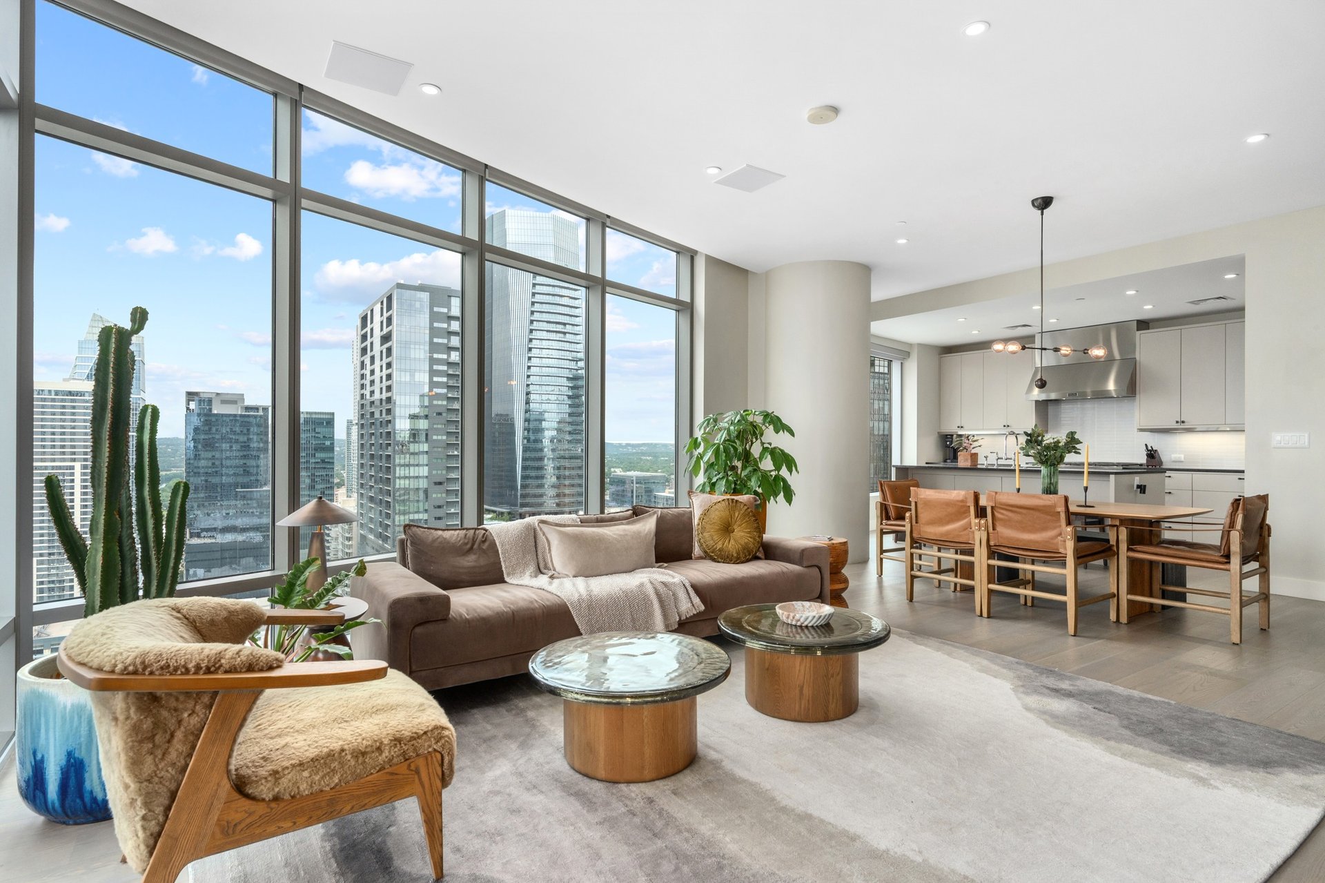 200 Congress Avenue #28SW