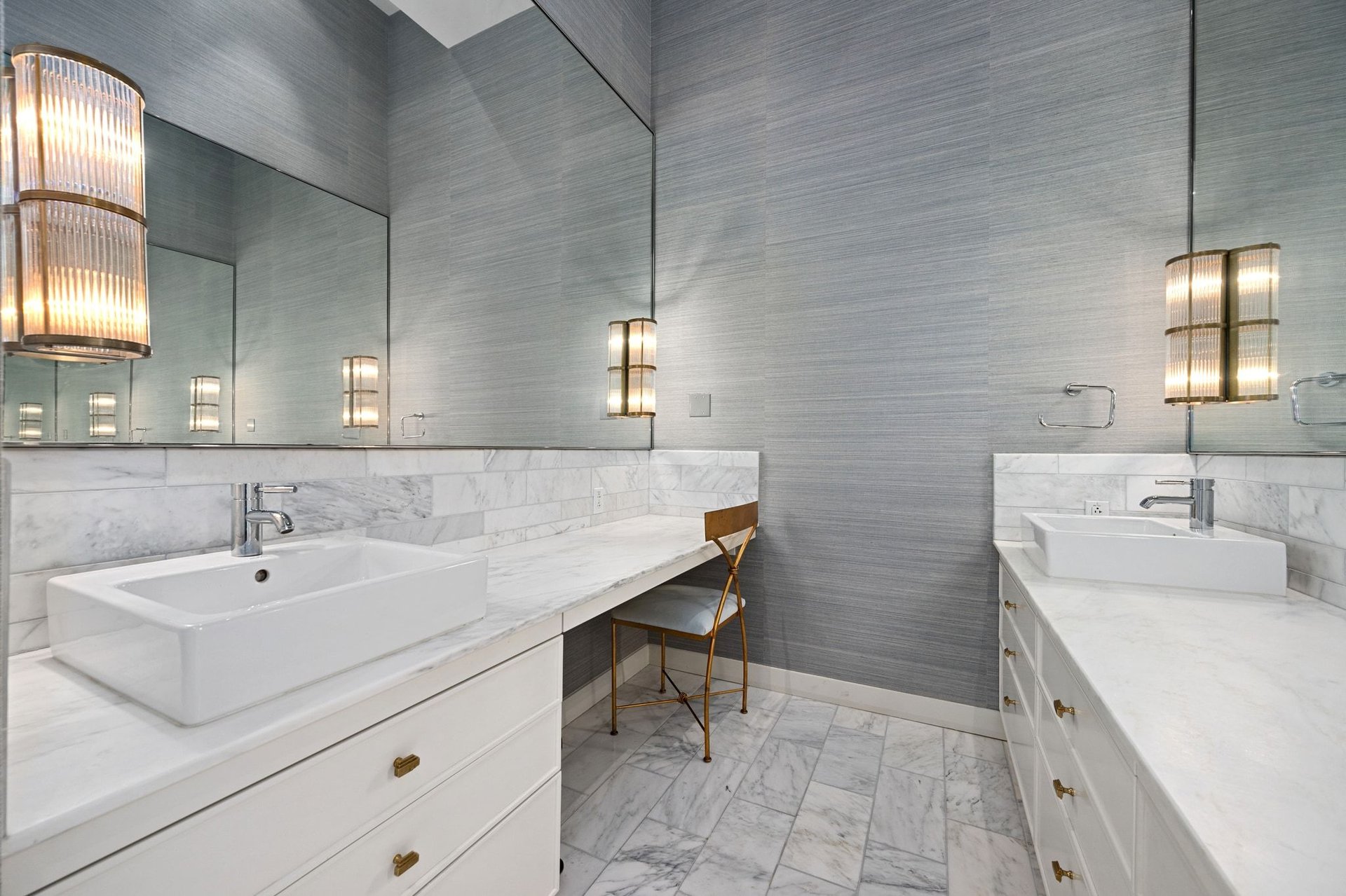 210 Lavaca Street #3503