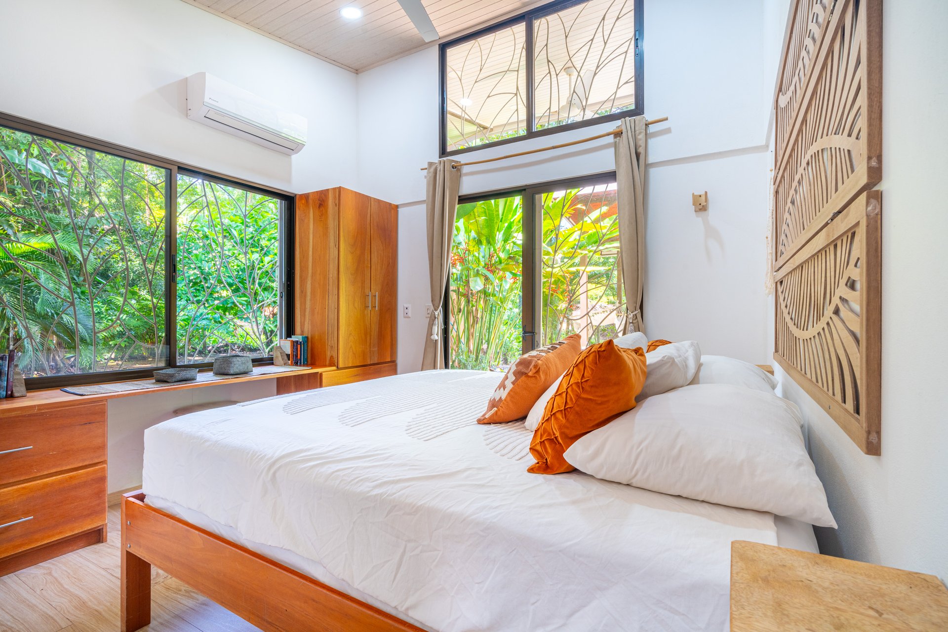 Tropical Modern Casita on ½ Acre / Saltwater Pool / Expansion Potential