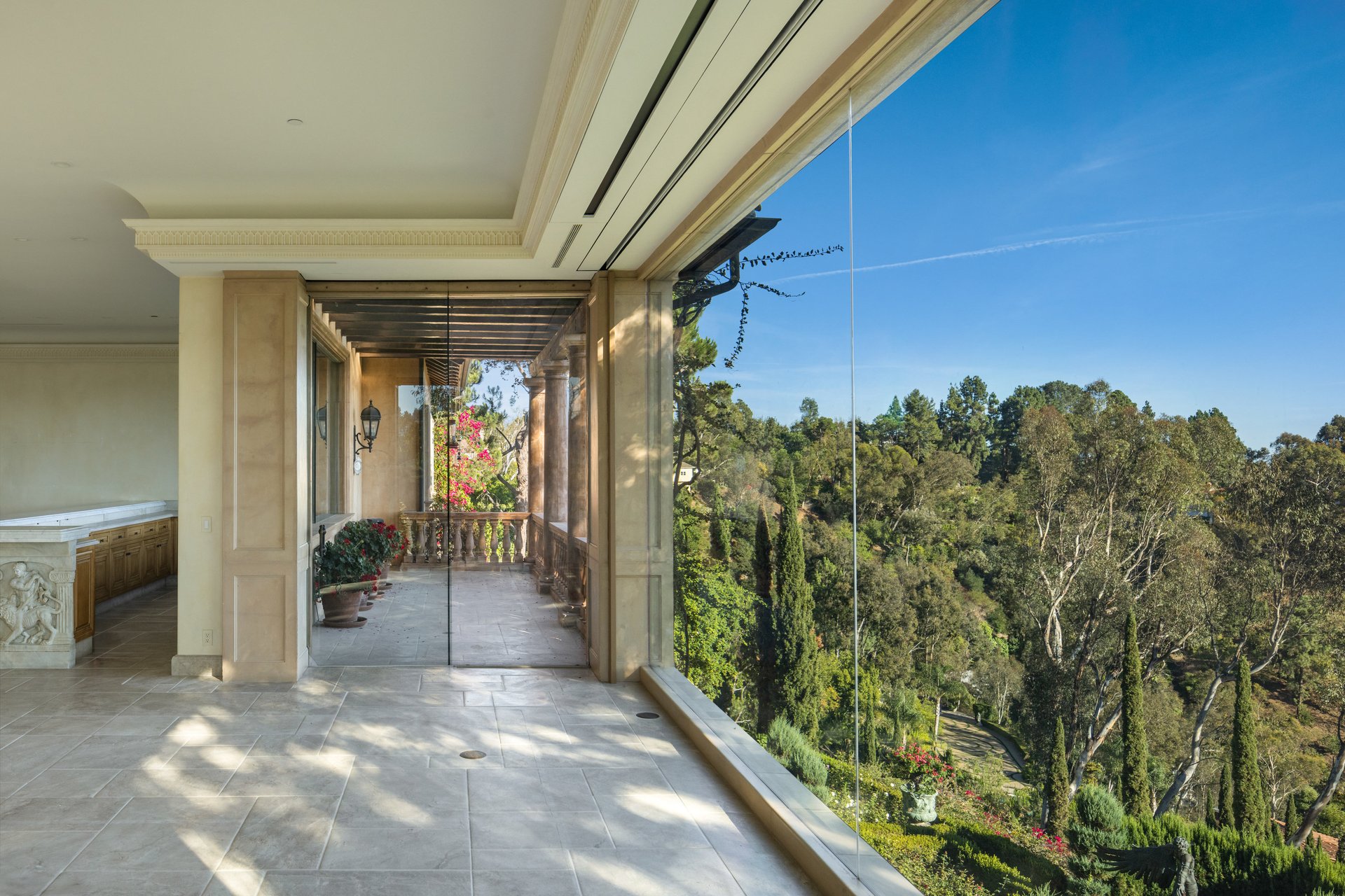 1005 Bel Air Ct