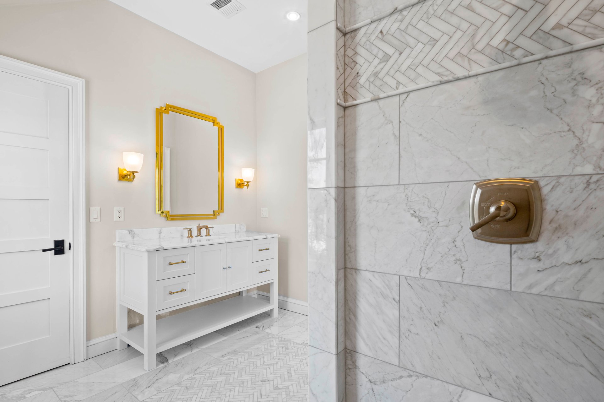 Custom Popponesset Bay Waterfront Residence