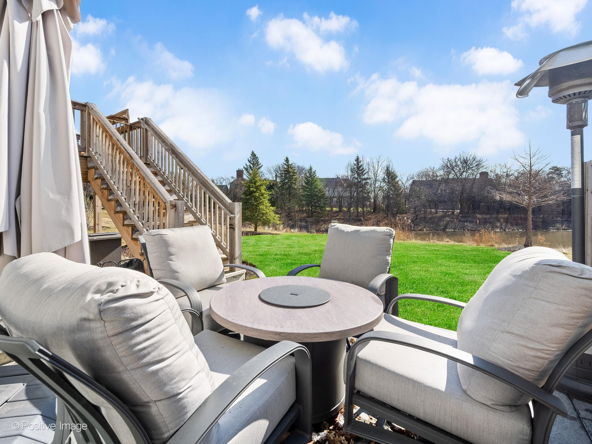 5531 Barton Lane