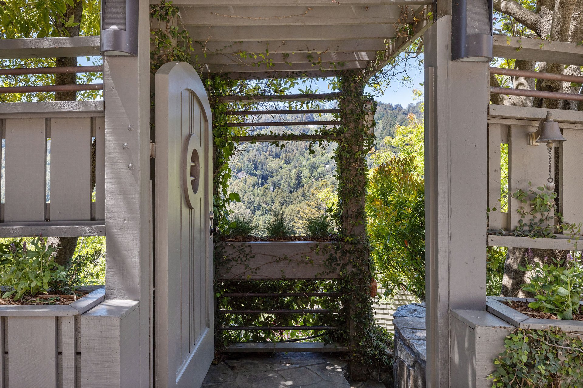 225 Tamalpais Avenue