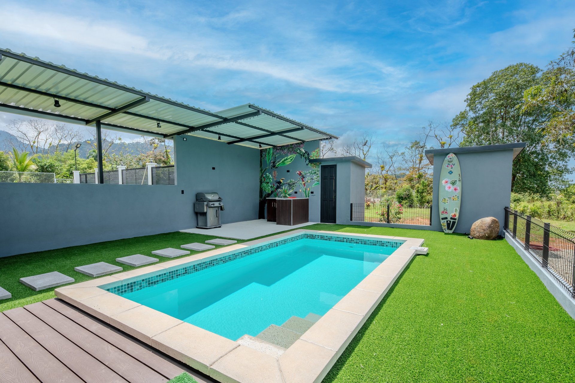 Brand-New Mountain View Home with Pool and Expansion Potential in Villa Nueva, Quepos