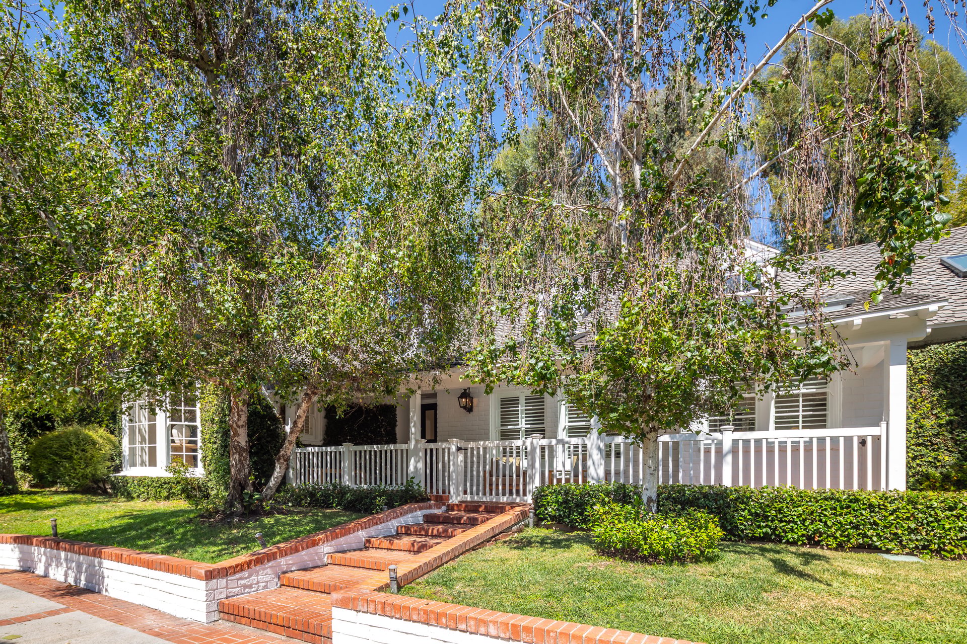 1134 San Ysidro Dr, Beverly Hills 