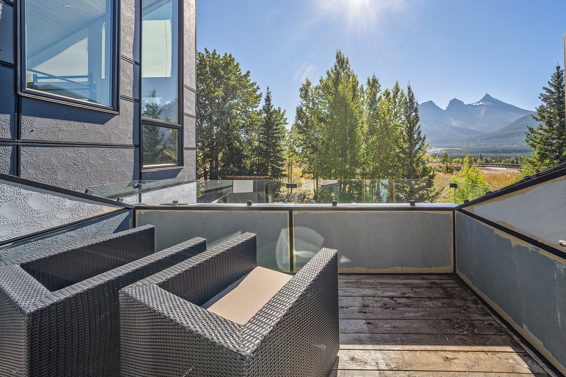 A Reimagined Mountain Home in Cougar Creek