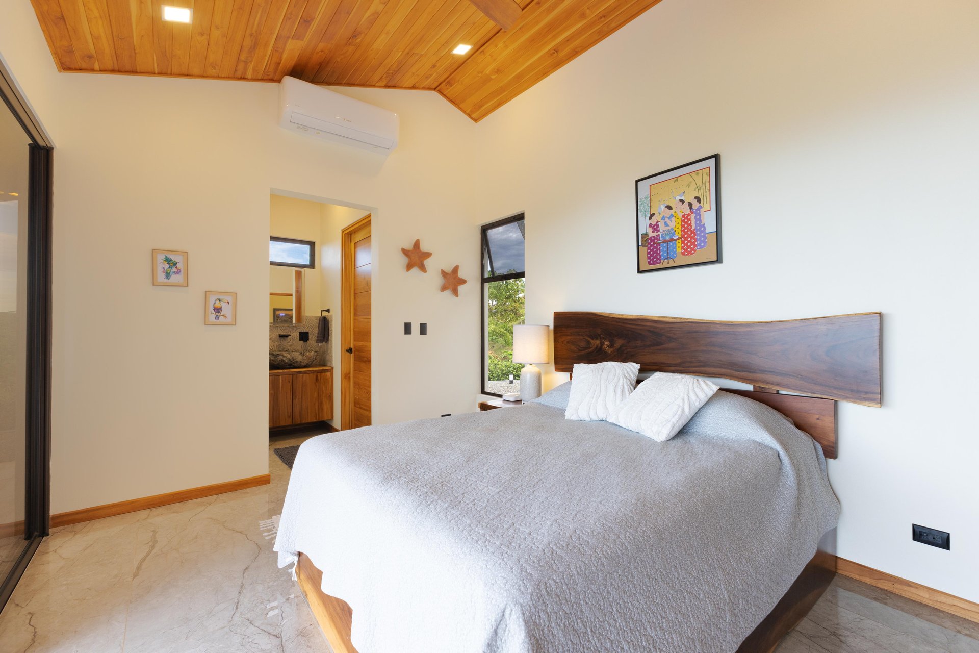 “NESTLED IN” LUXURY HOME AND GUEST HOUSE – A MOUNTAIN SANCTUARY – 3.4 ACRES
