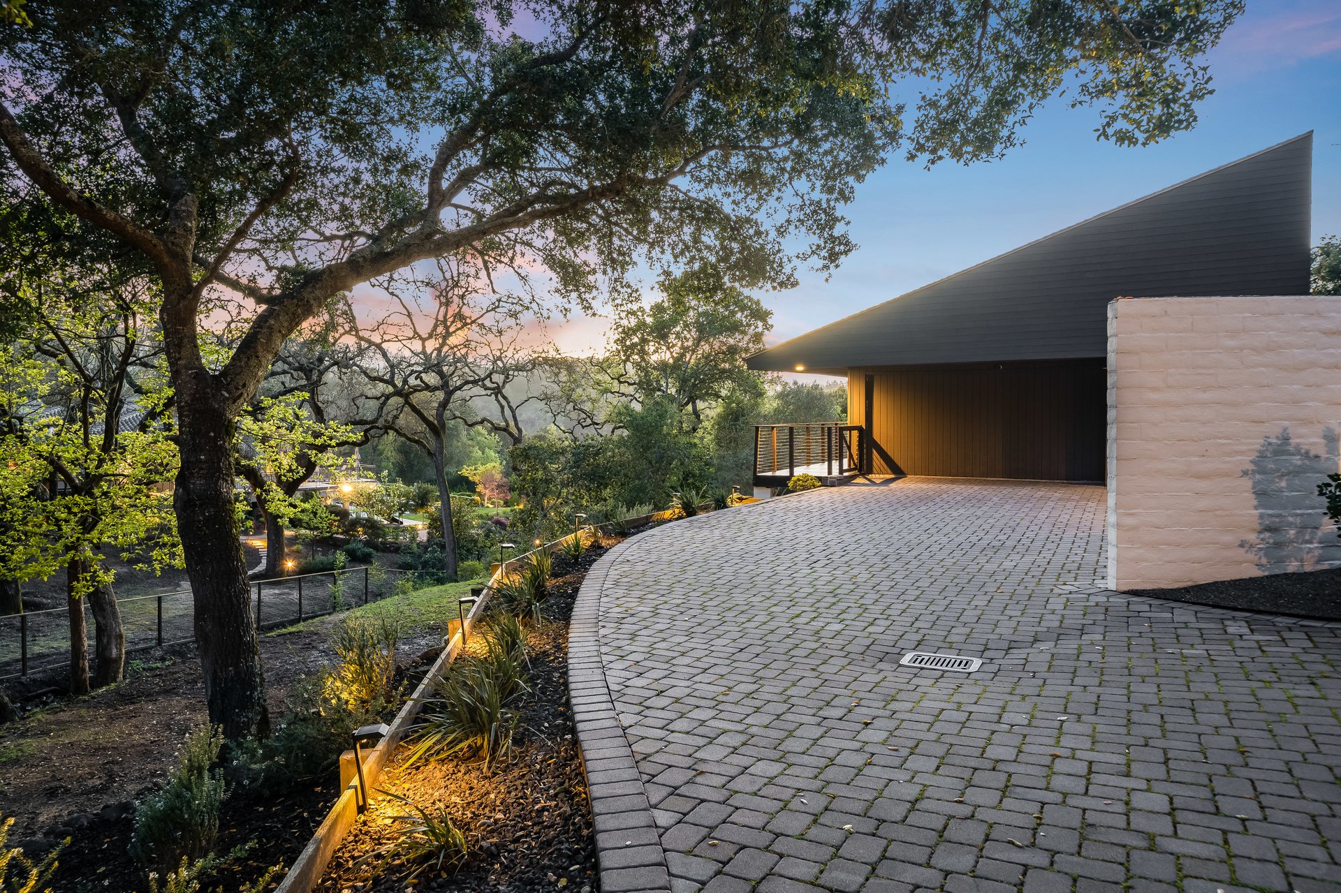 523 Miner Road