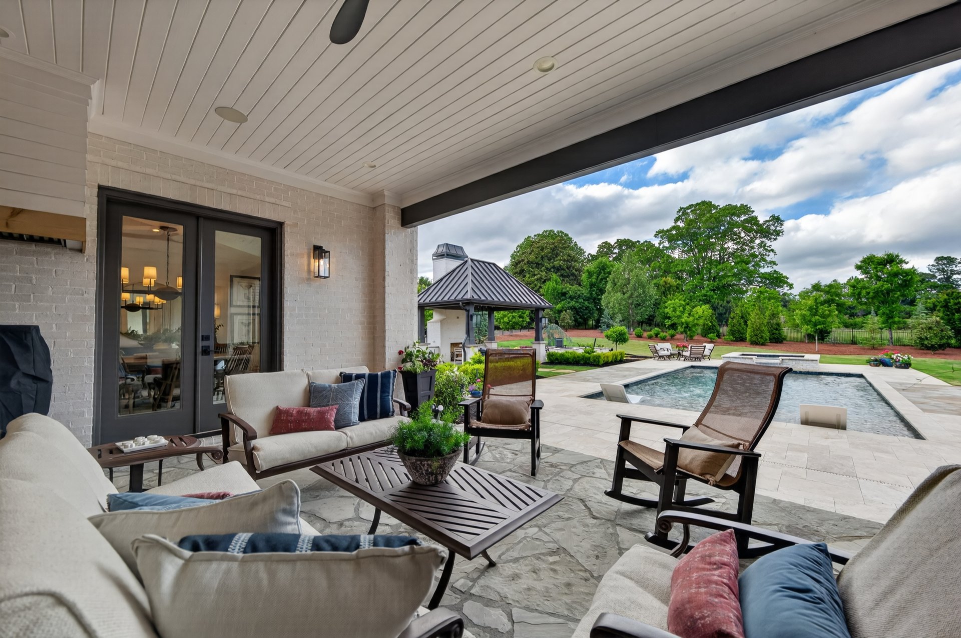 10170 Cedar Ridge Drive