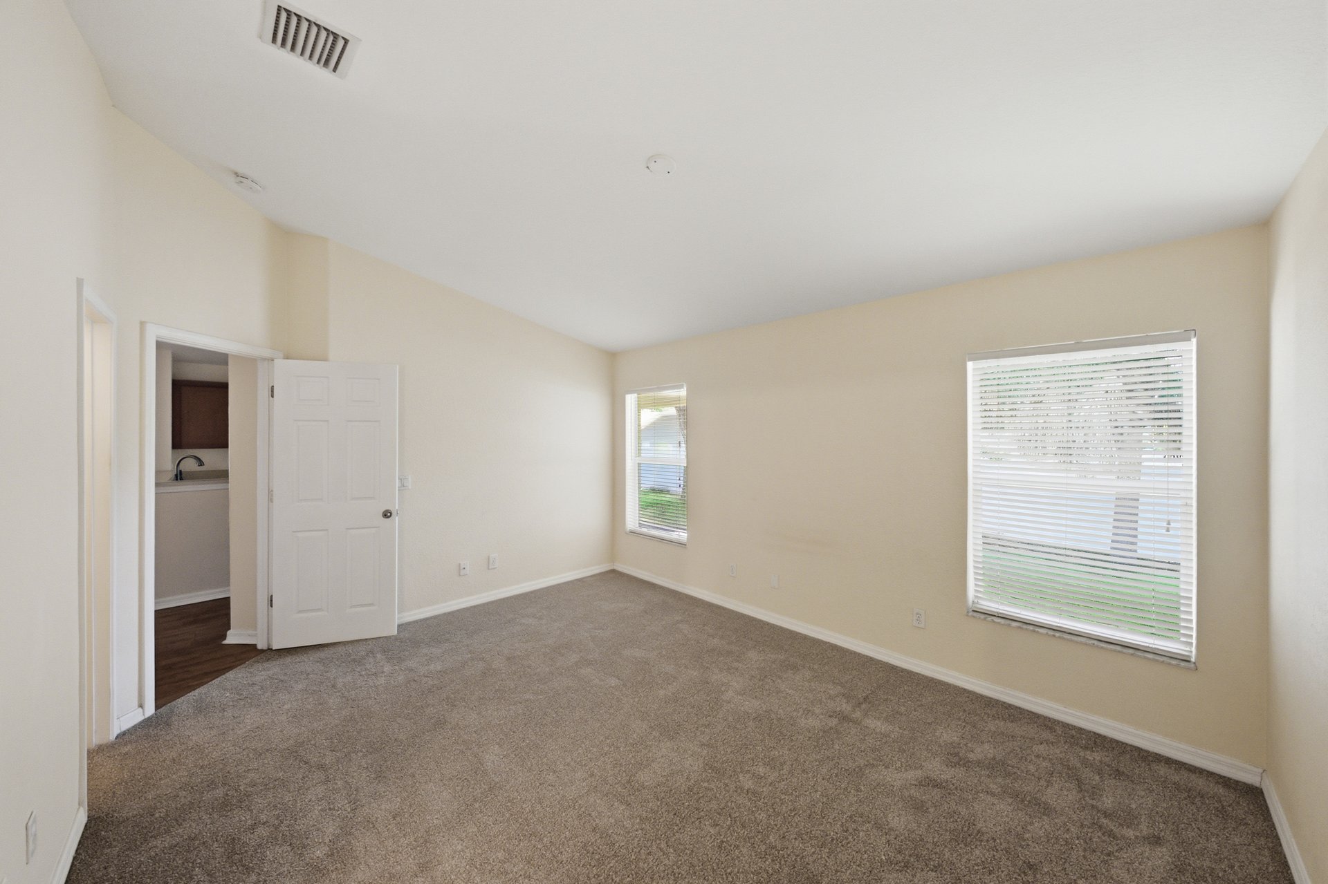 11578 HAMMOCKS GLADE DR