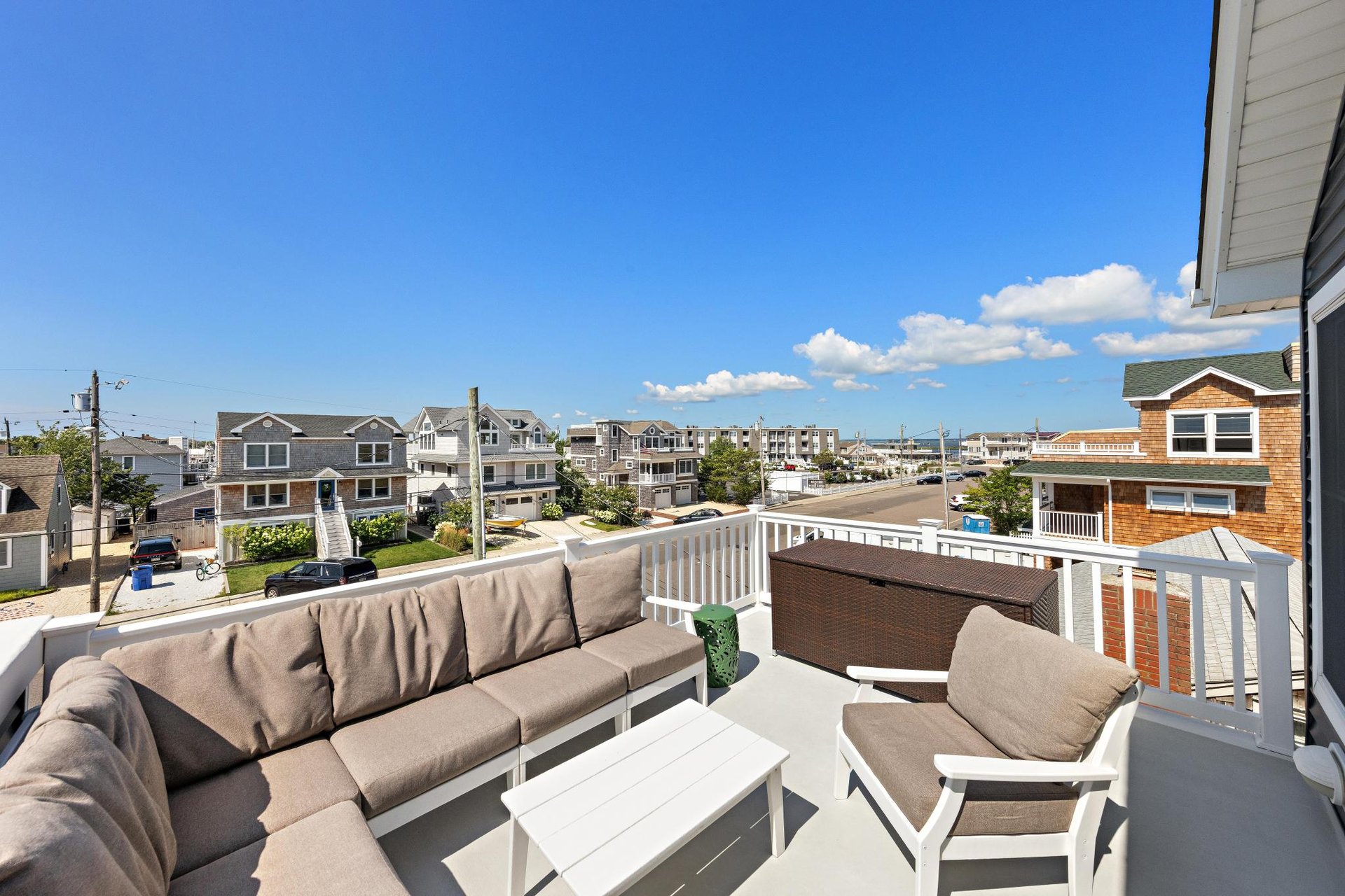 407 B Coral Street 