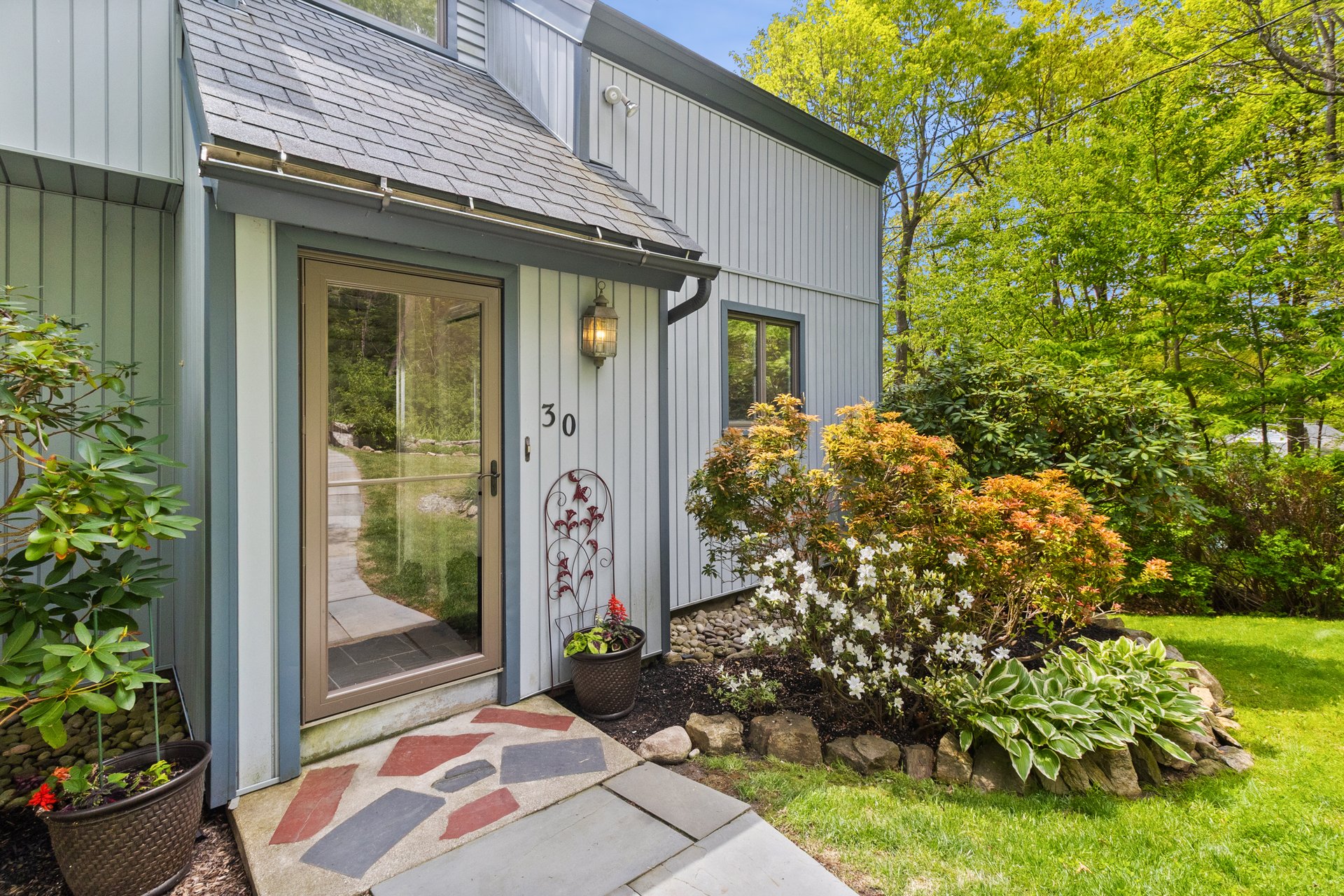 30 Woodcrest Terrace