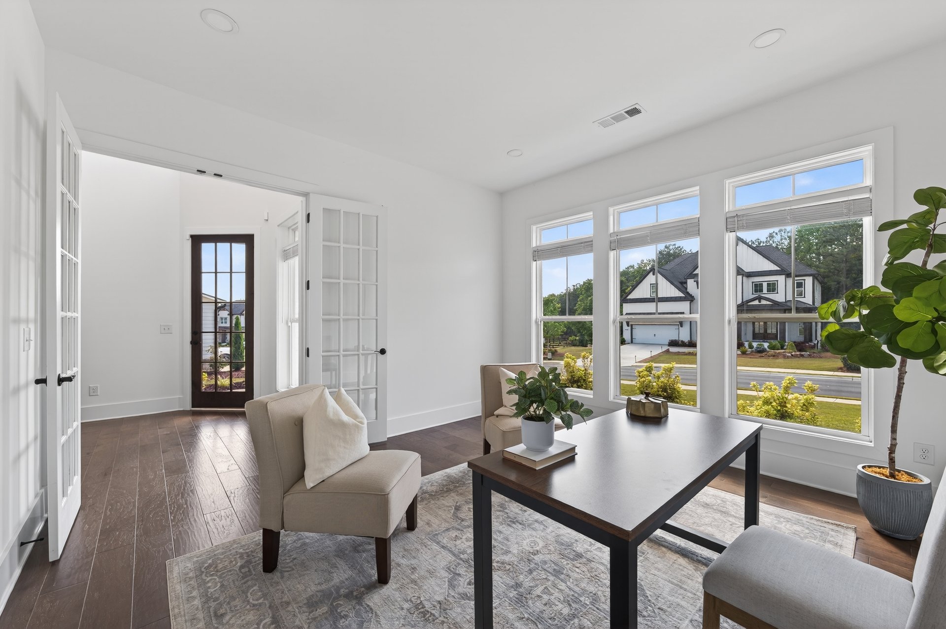 1011 Ridgeview Road