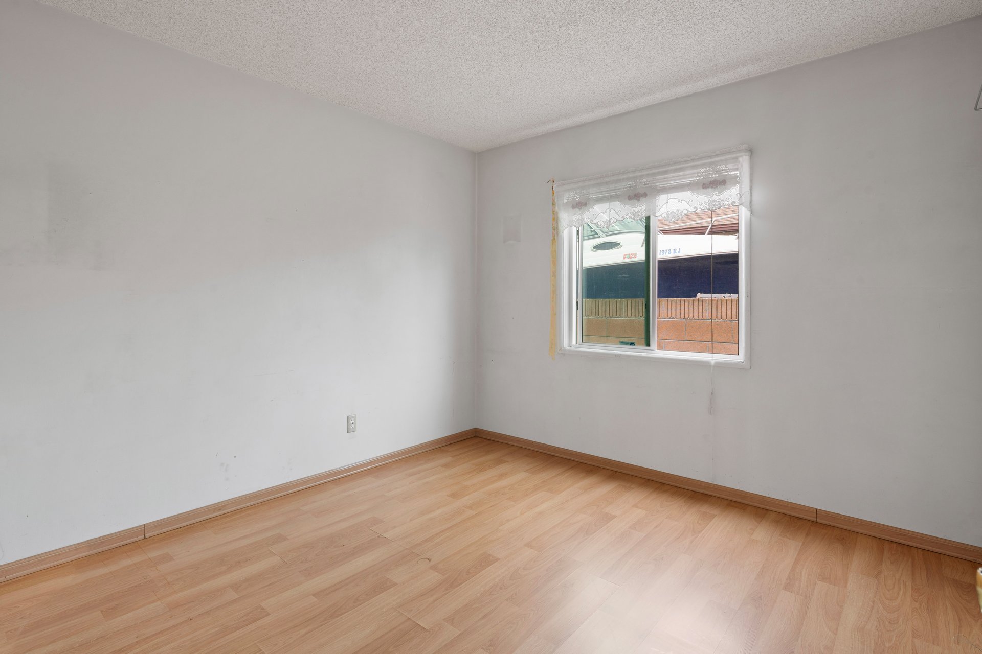 303 E Lincoln Street
