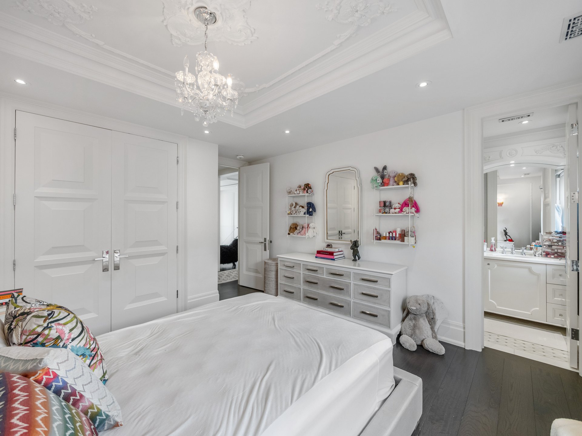 Ultimate Luxury In Bedford Park