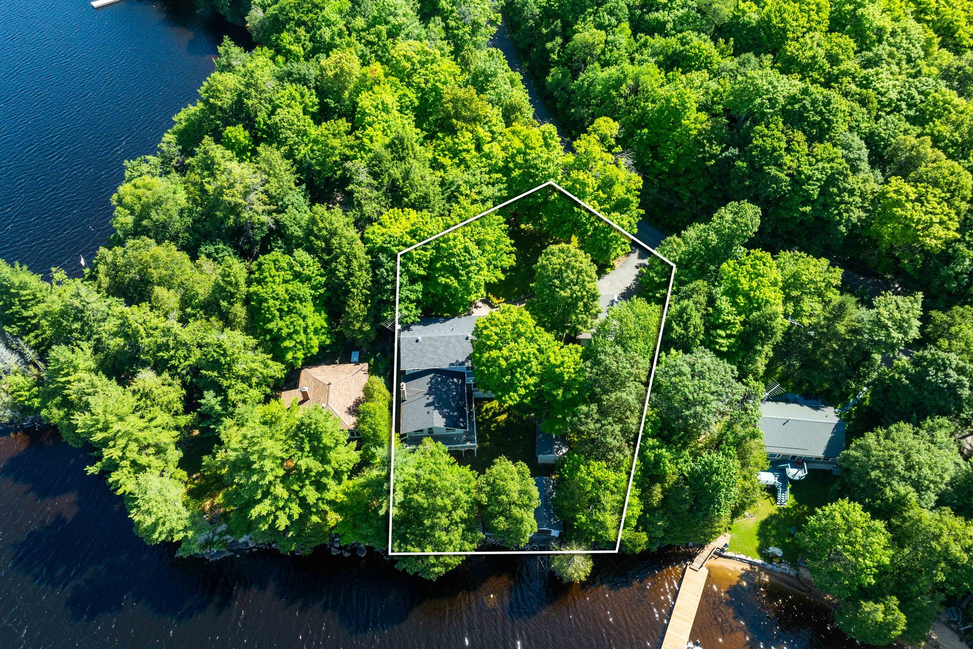 326 Chikopi Road, Magnetawan