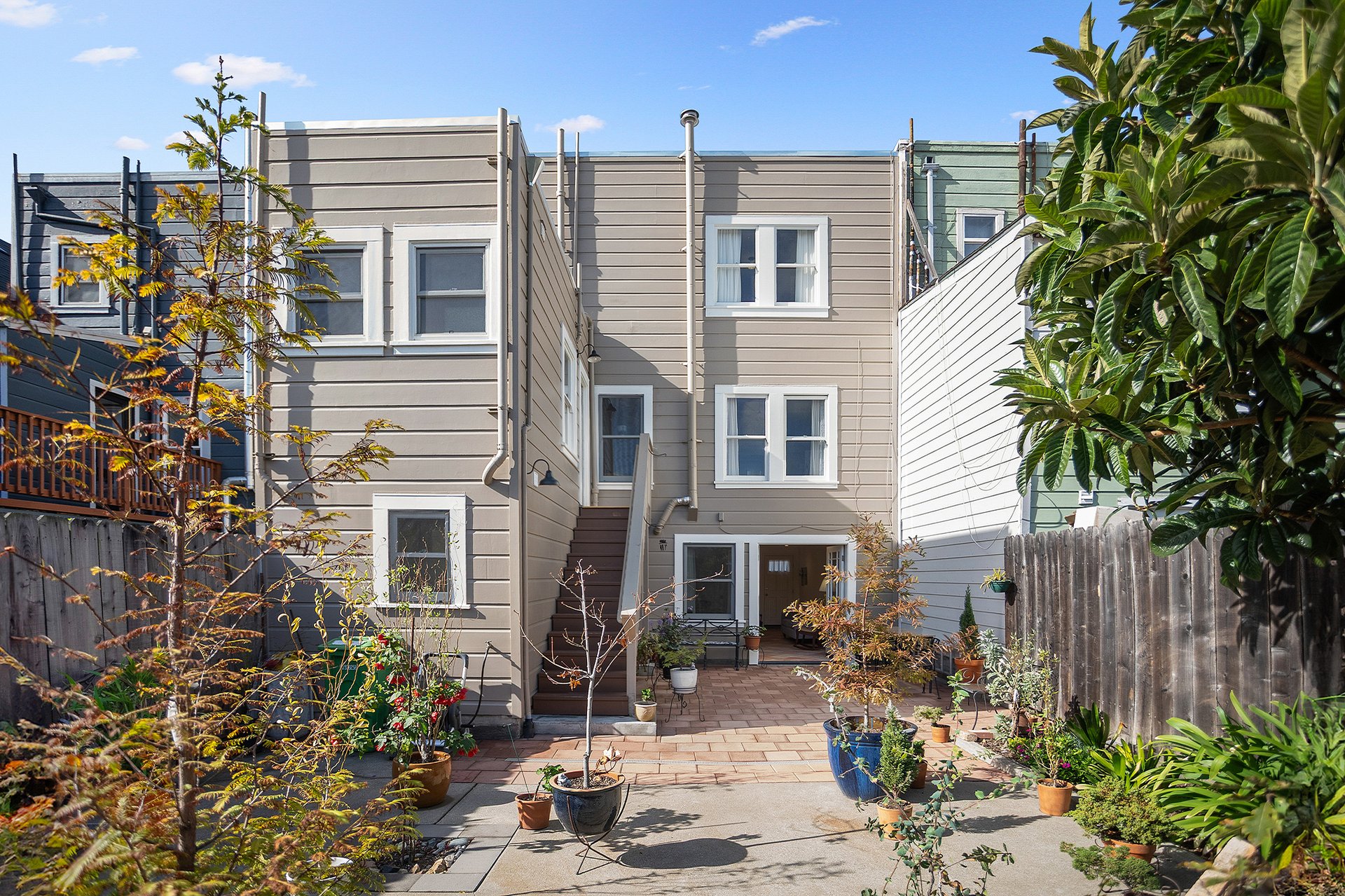 2849 Bryant