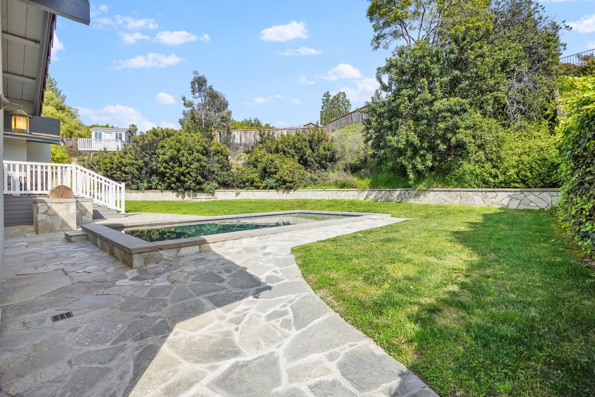 HAUS sold off Market // North Tustin 