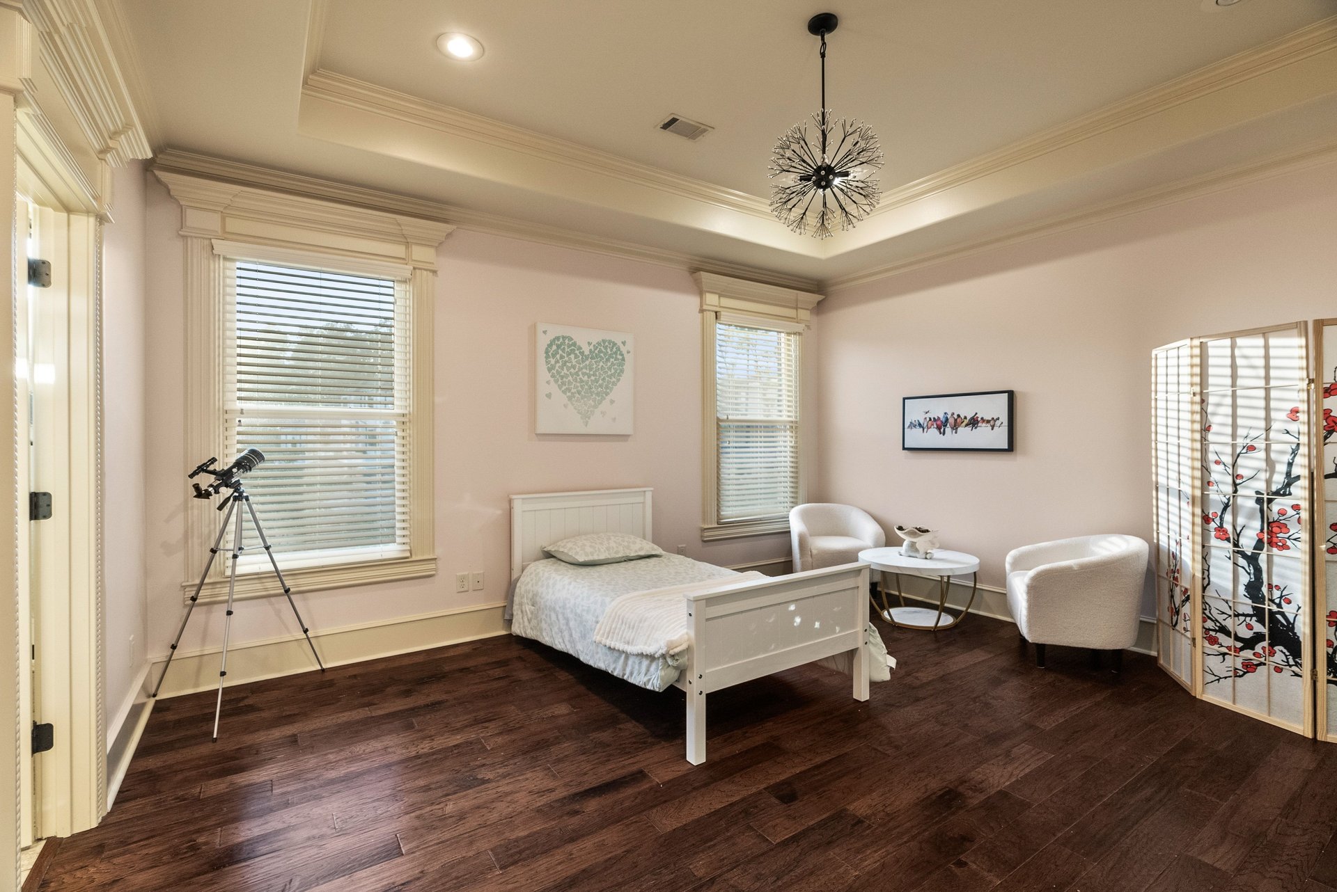 106 Orle Dr