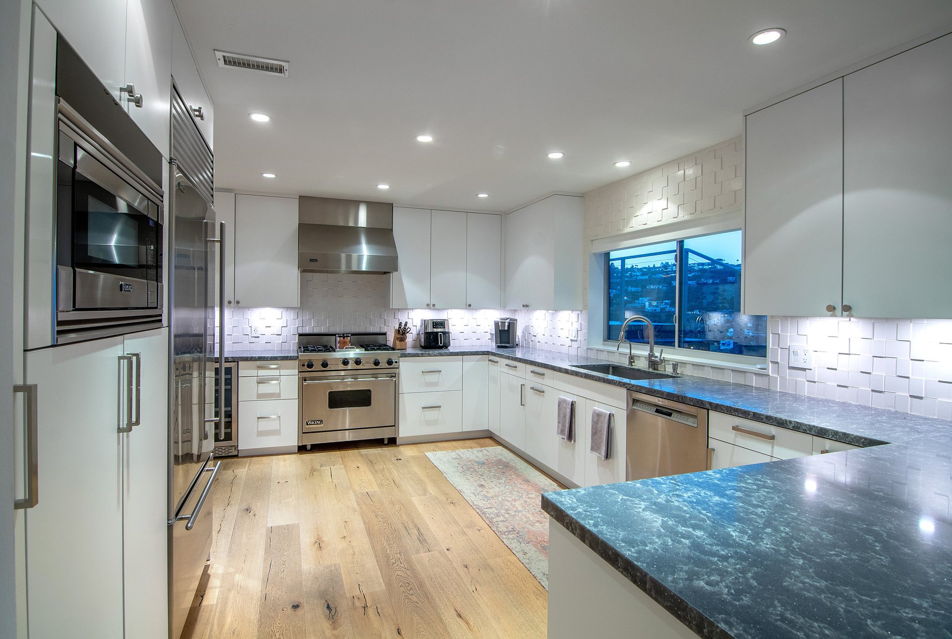 1904 N. Crescent Heights Blvd.