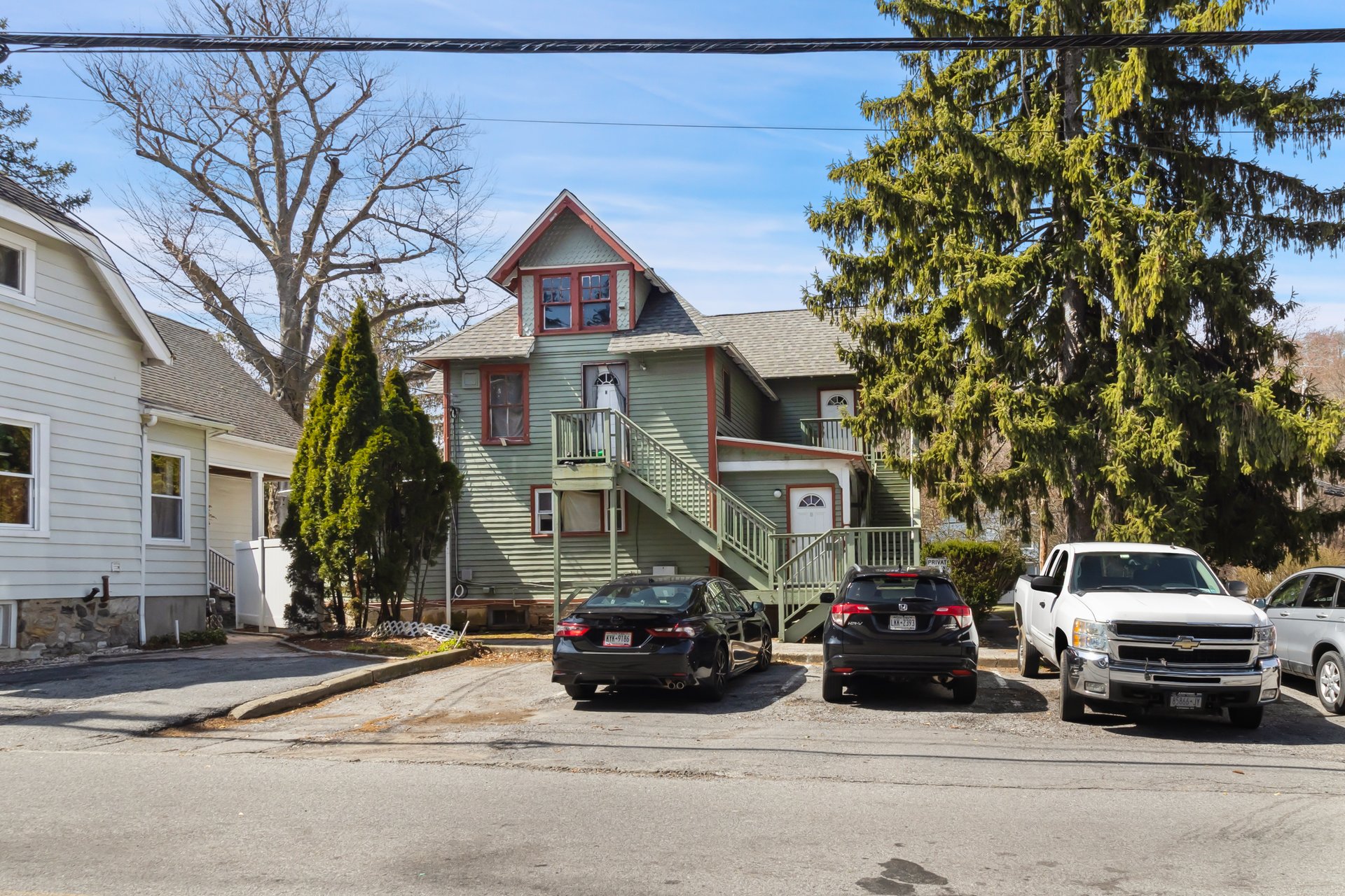 101 N Moger Avenue
