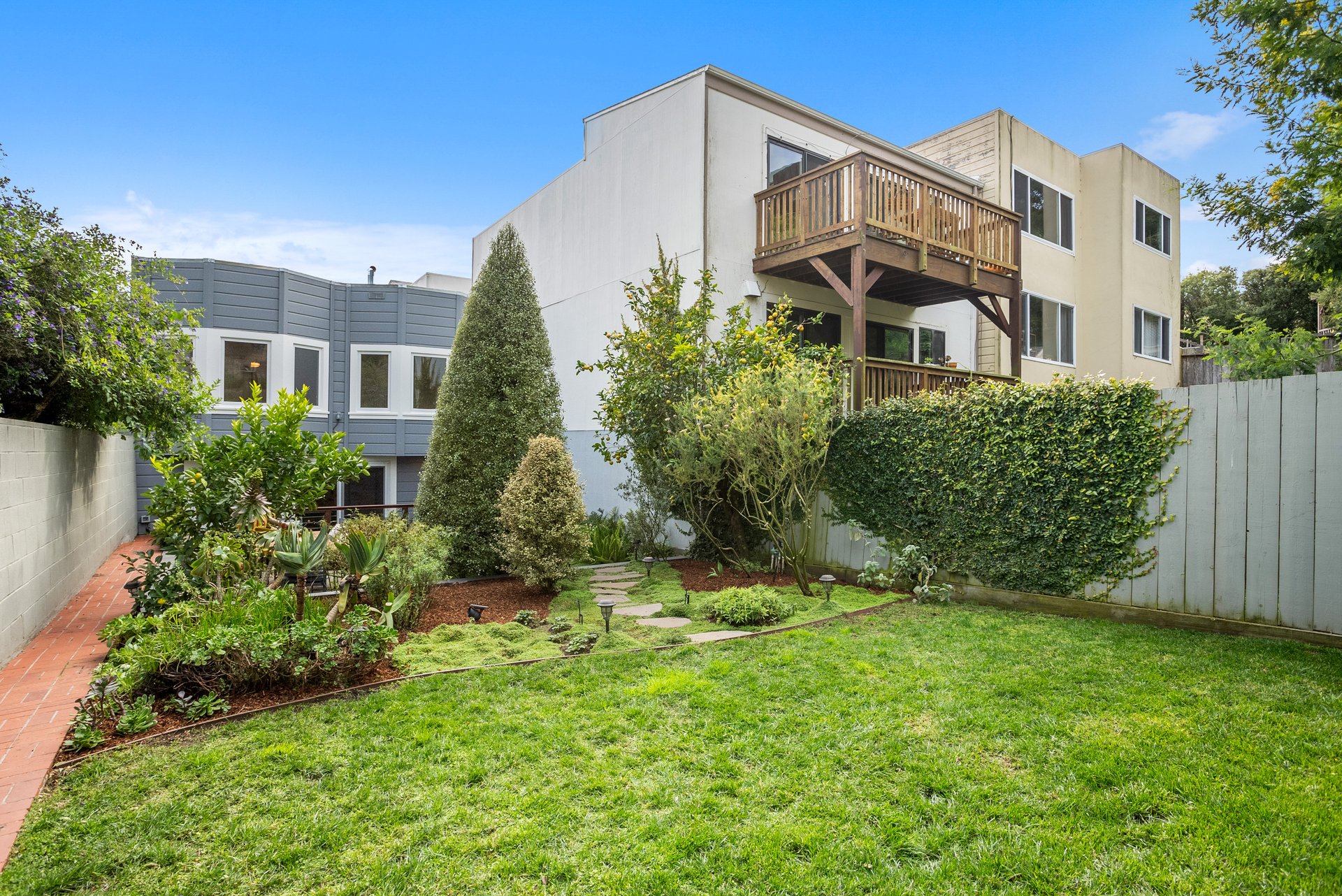 436 Valley Street