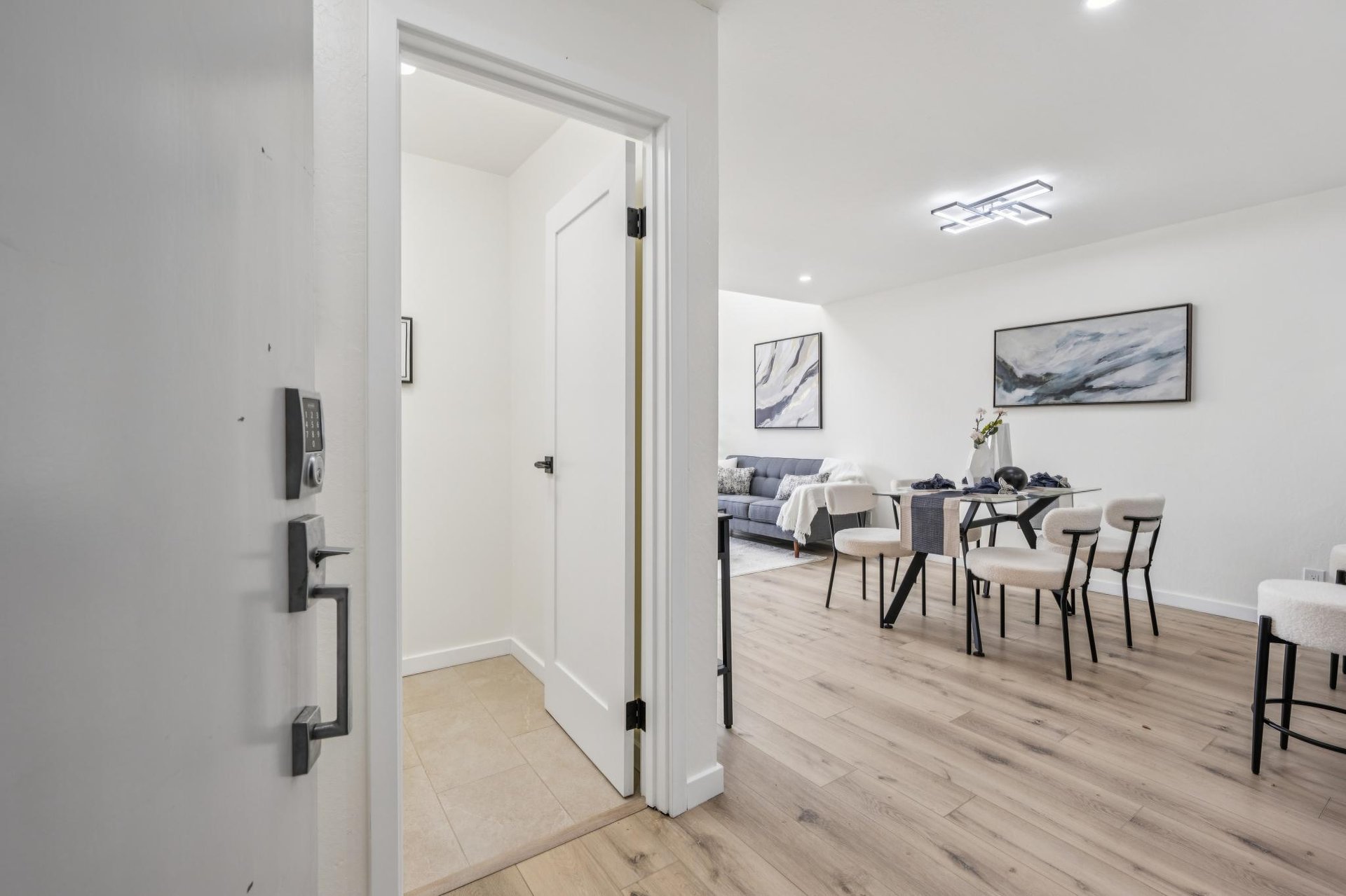 7 Embarcadero West #207