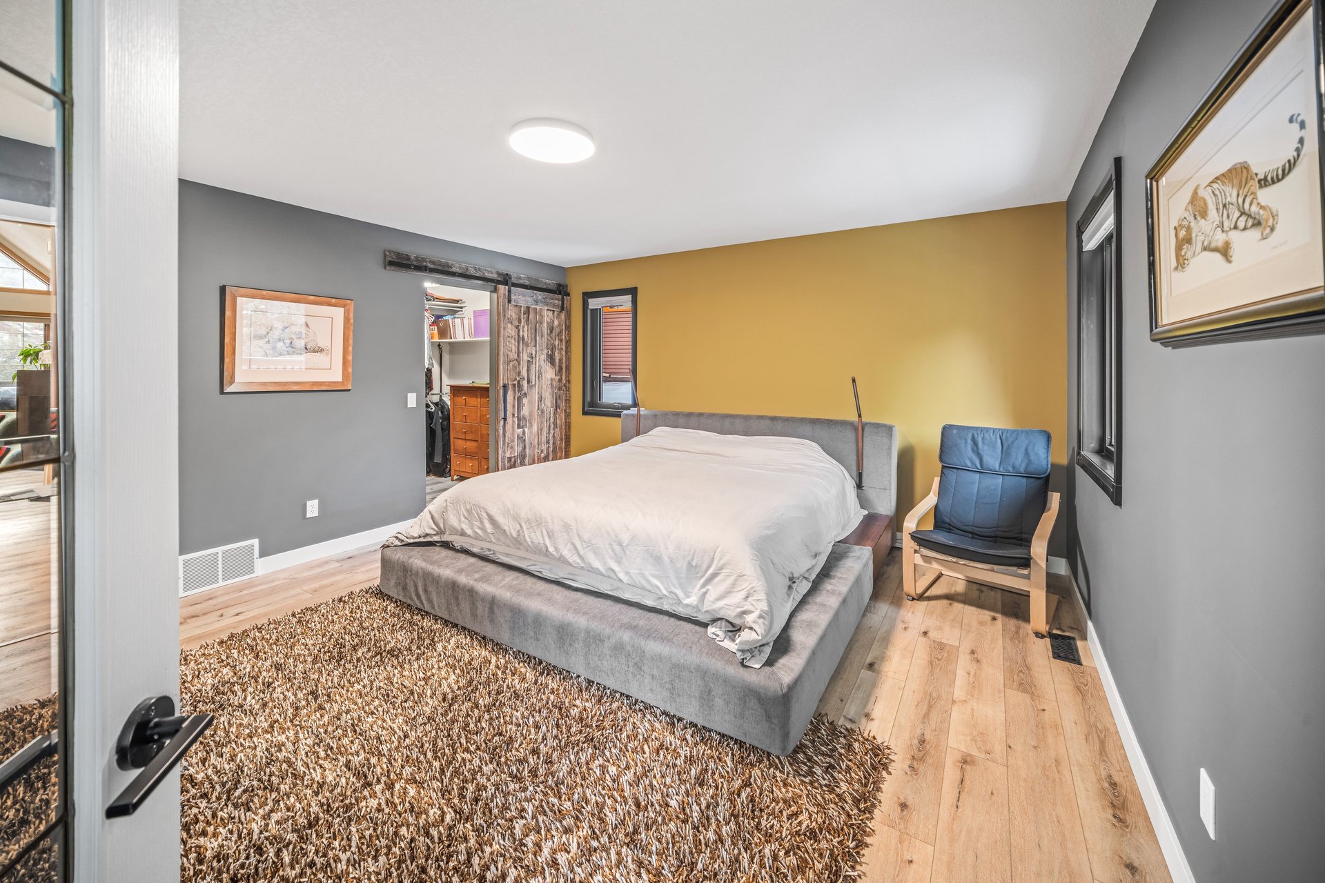 108 Lougheed Circle