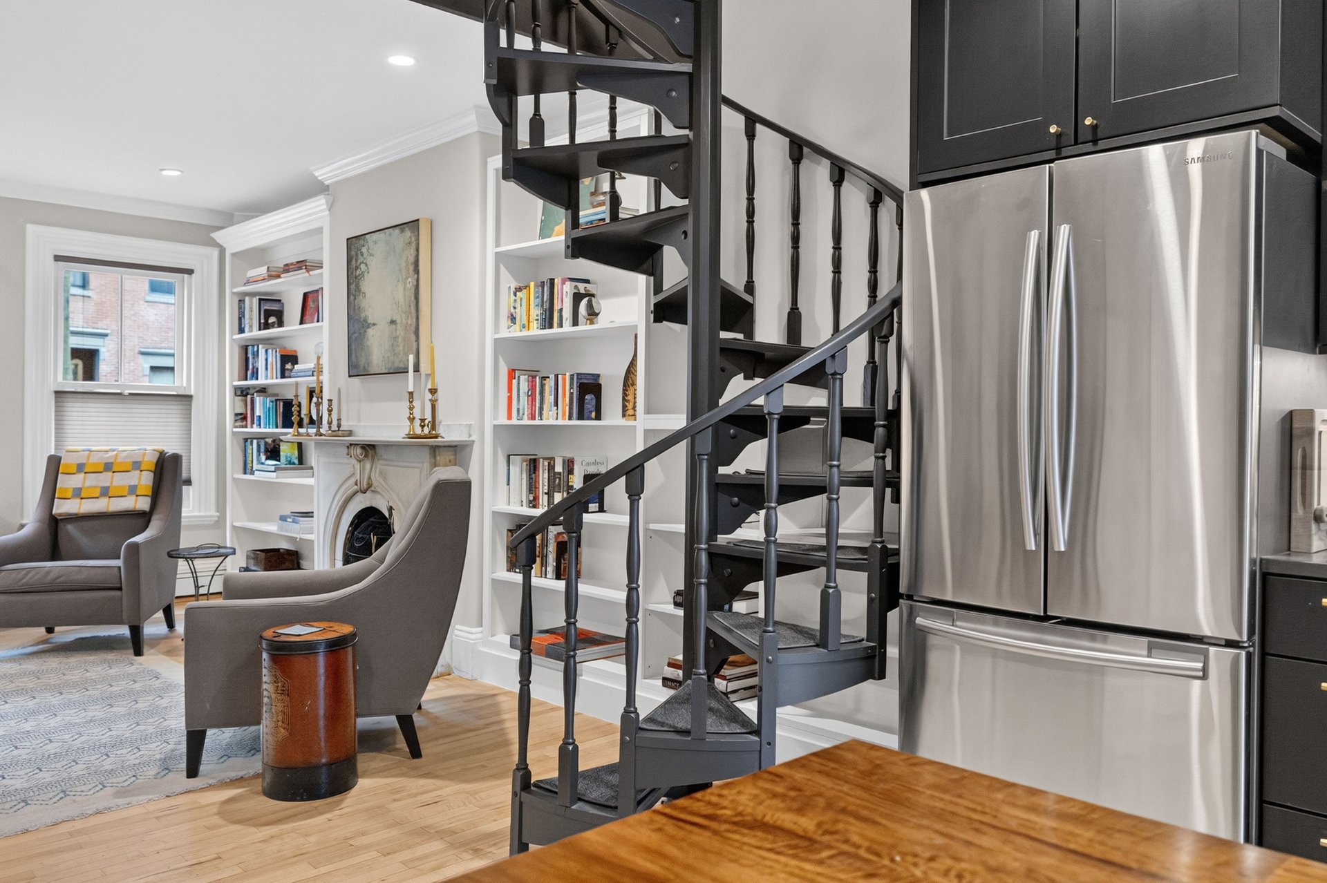 33 E Springfield Unit 1
