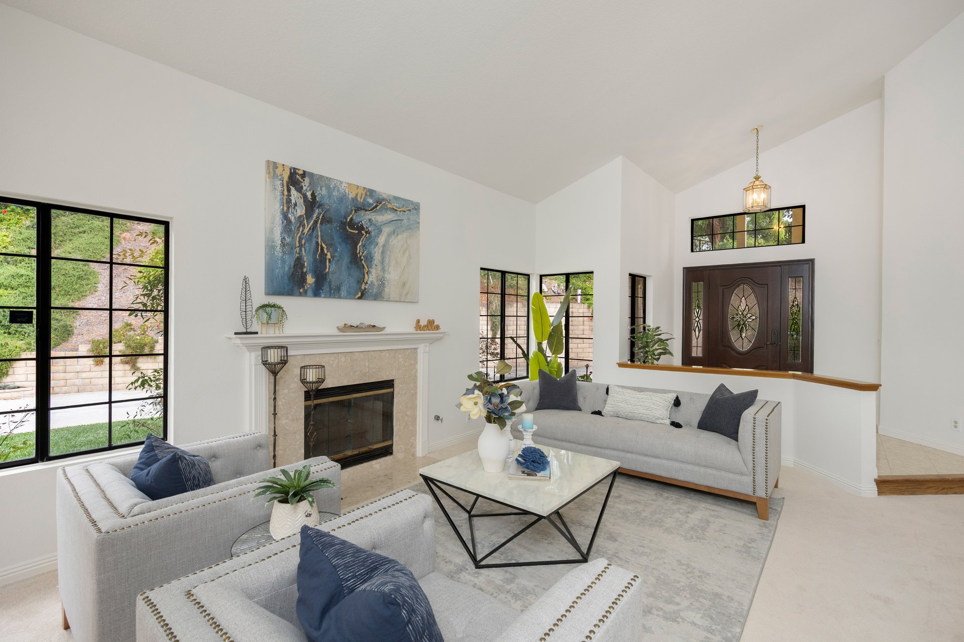 2736 Whitechapel Pl