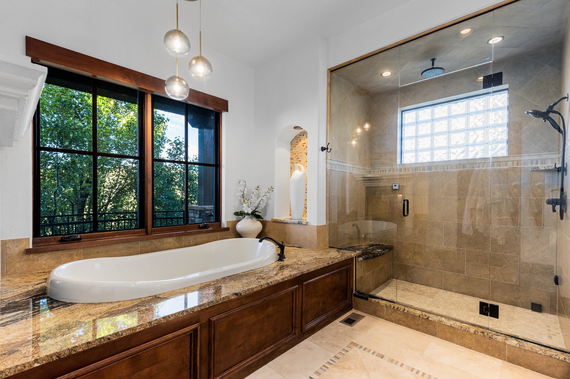 7208 Raphael Lane
