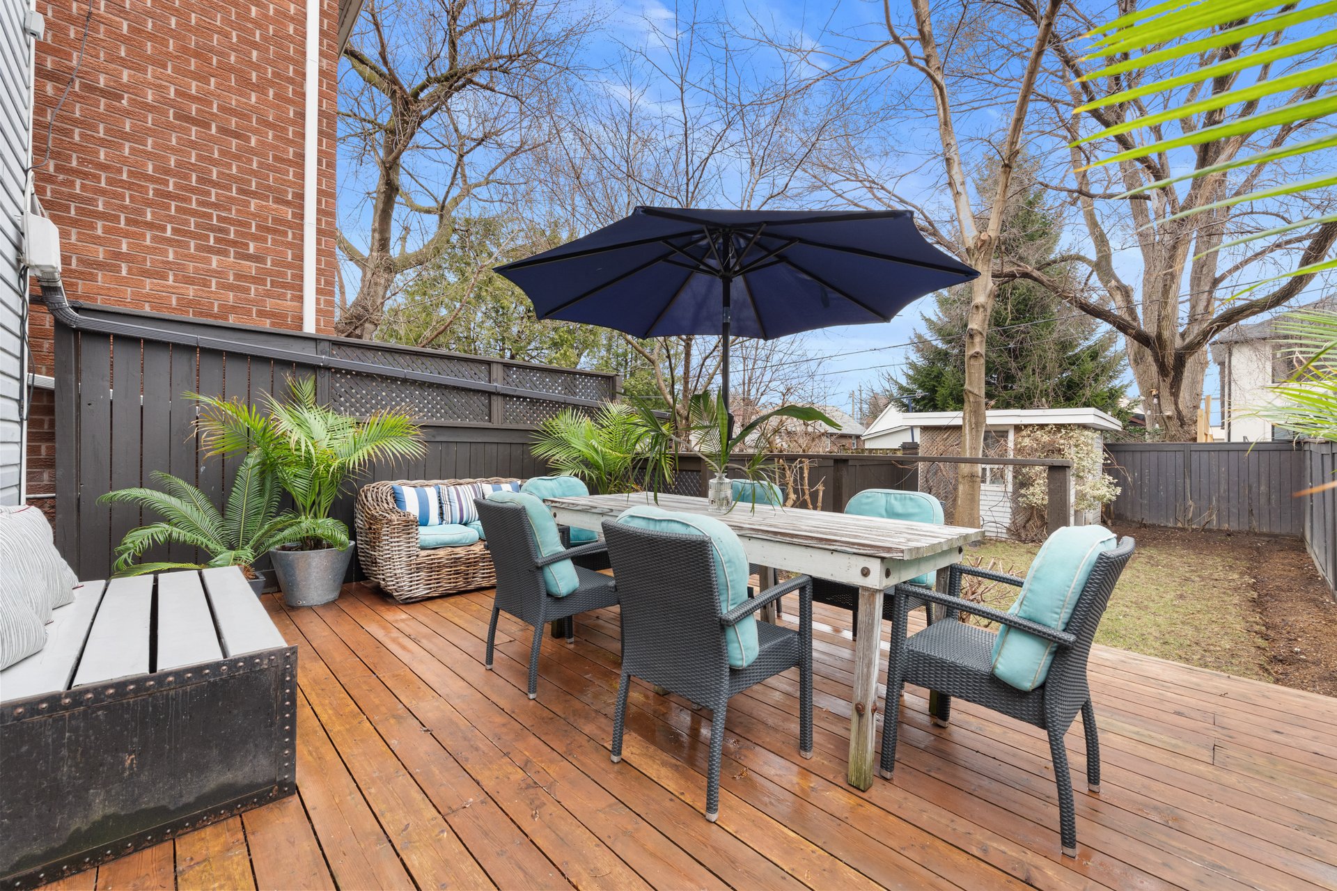 71 Madelaine Ave 