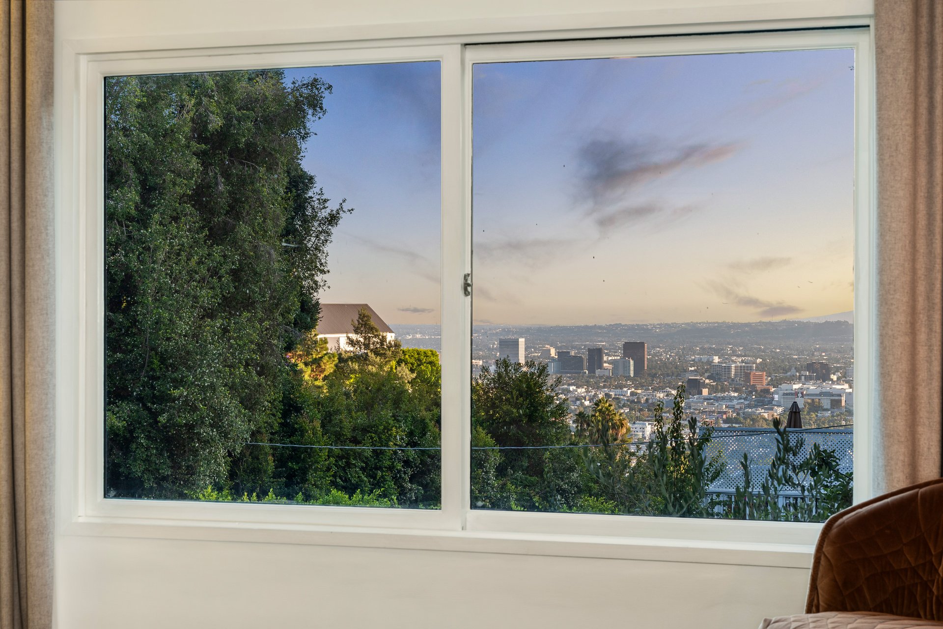 1512 Sunset Plaza Dr, Sunset Strip