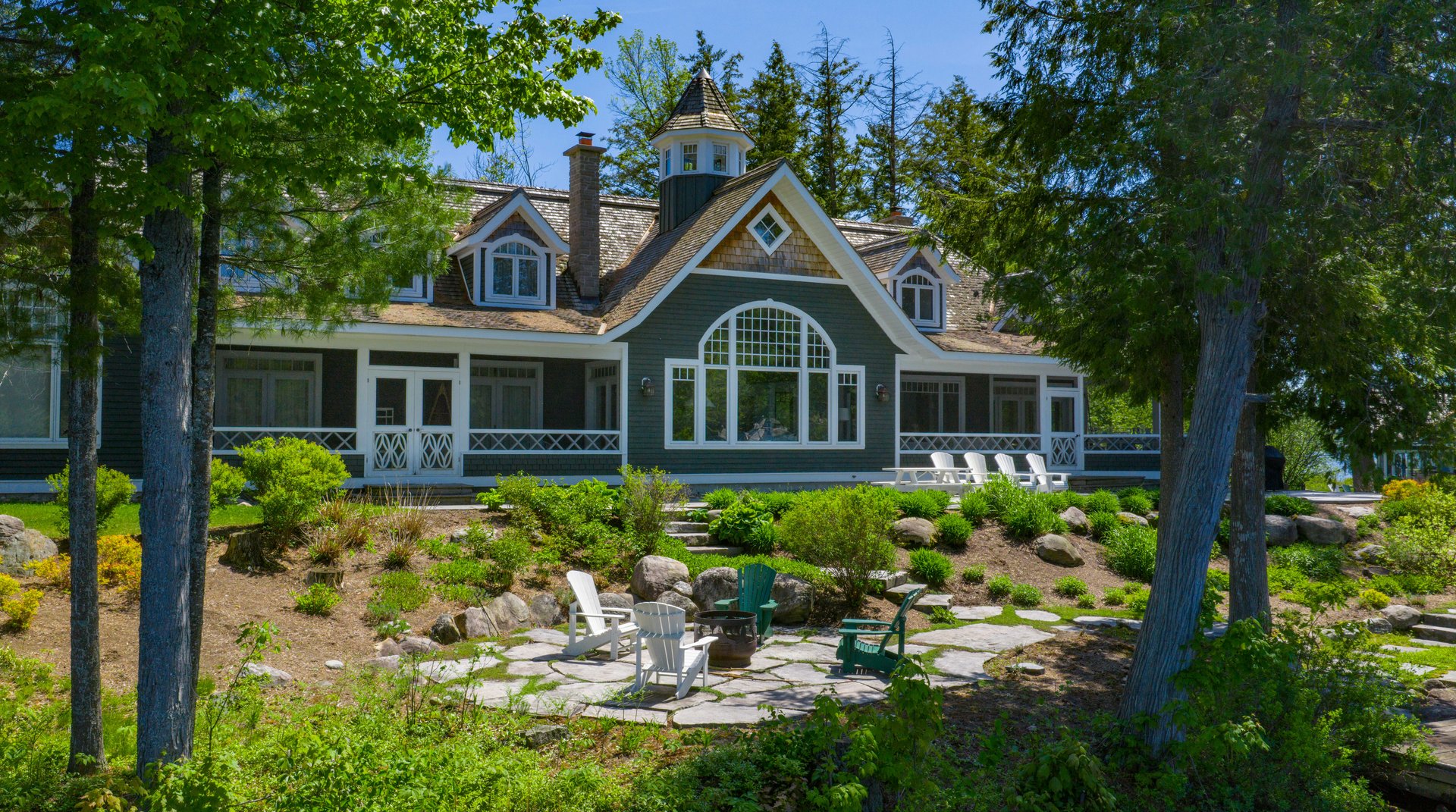 Rosseau Road 1