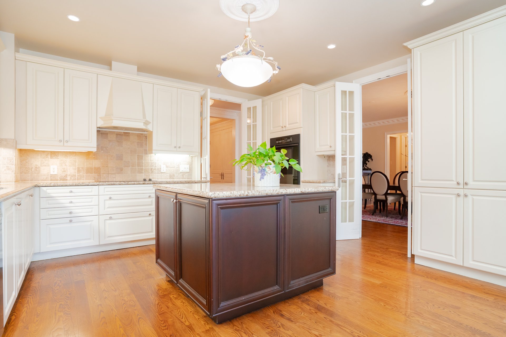 SOLD: Prestigious Tridel Boutique Condo