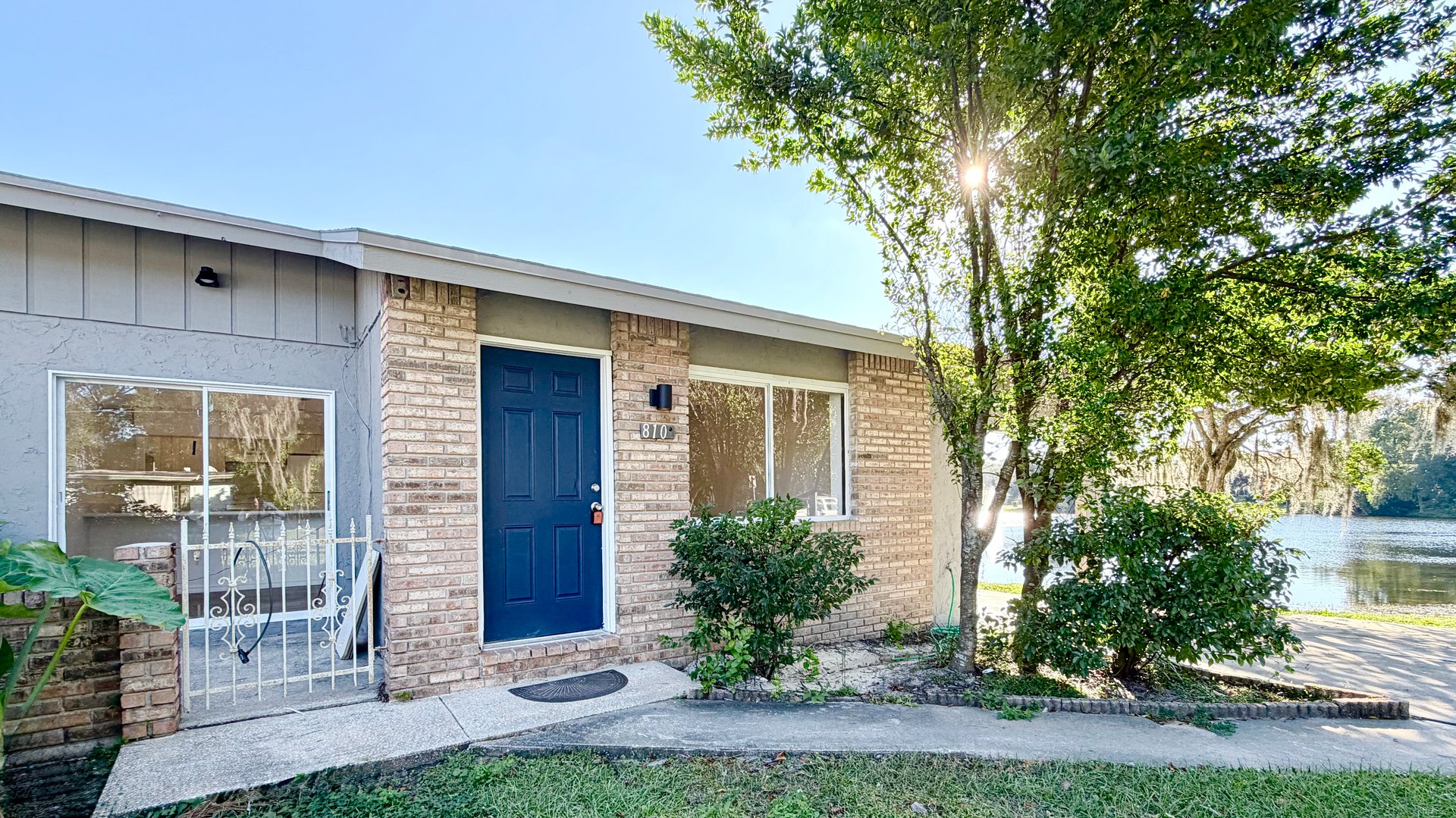 Longwood Three-Bedroom, Two-Bathroom Duplex for Lease on Lake Wayman
