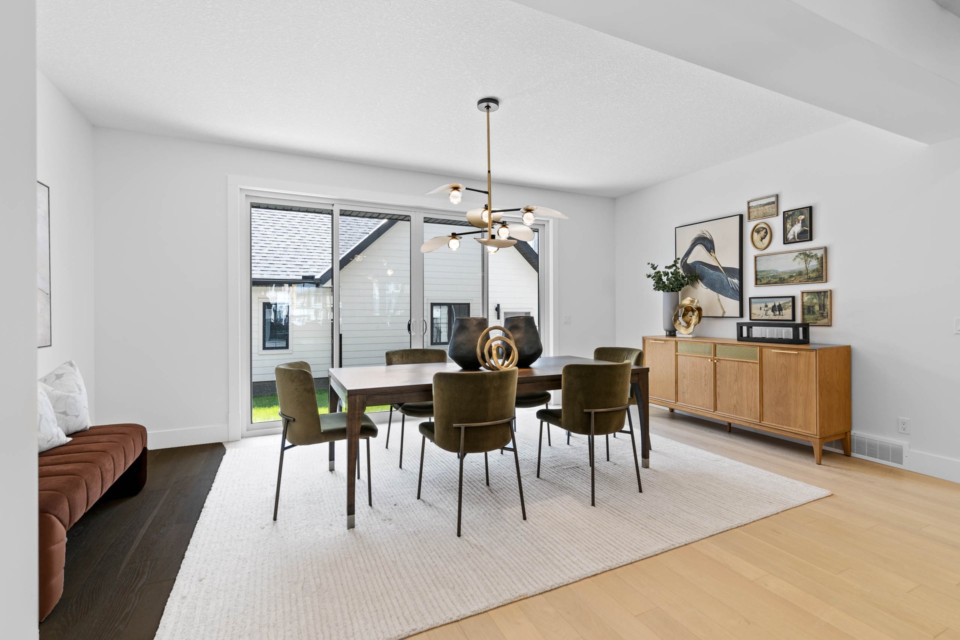 227 Calais Drive SW