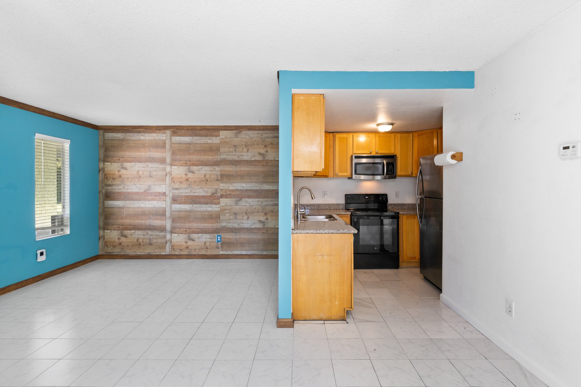 200 Del Luz Ct