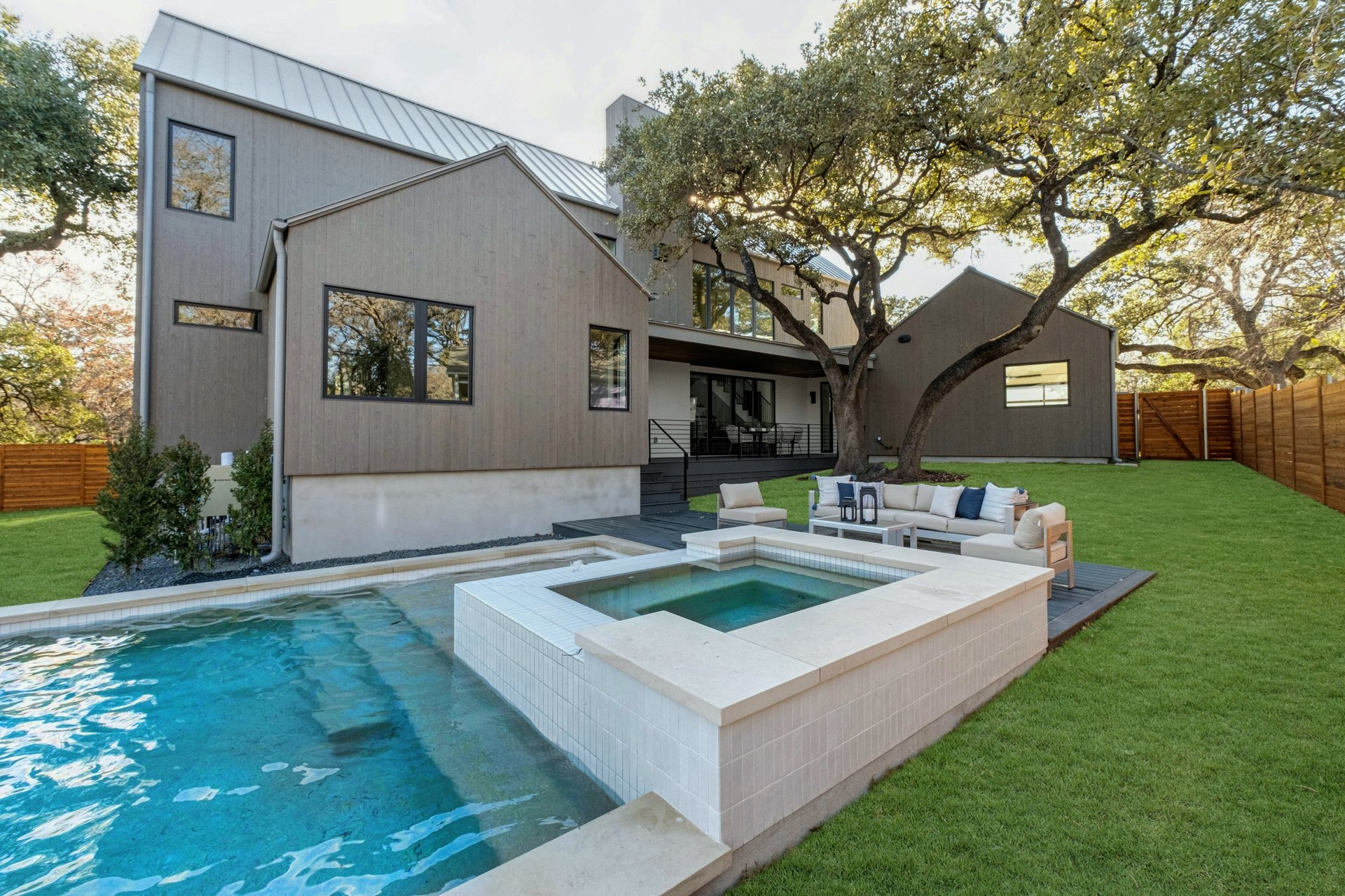 4707 Strass Drive