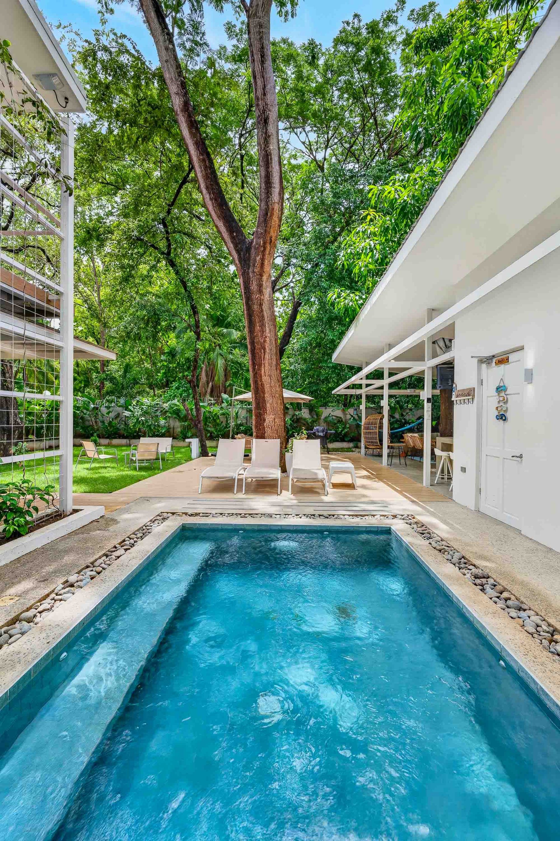 Hakuna Matata Villa Boutique | 3-Bedroom Tropical Home Near Playa Potrero