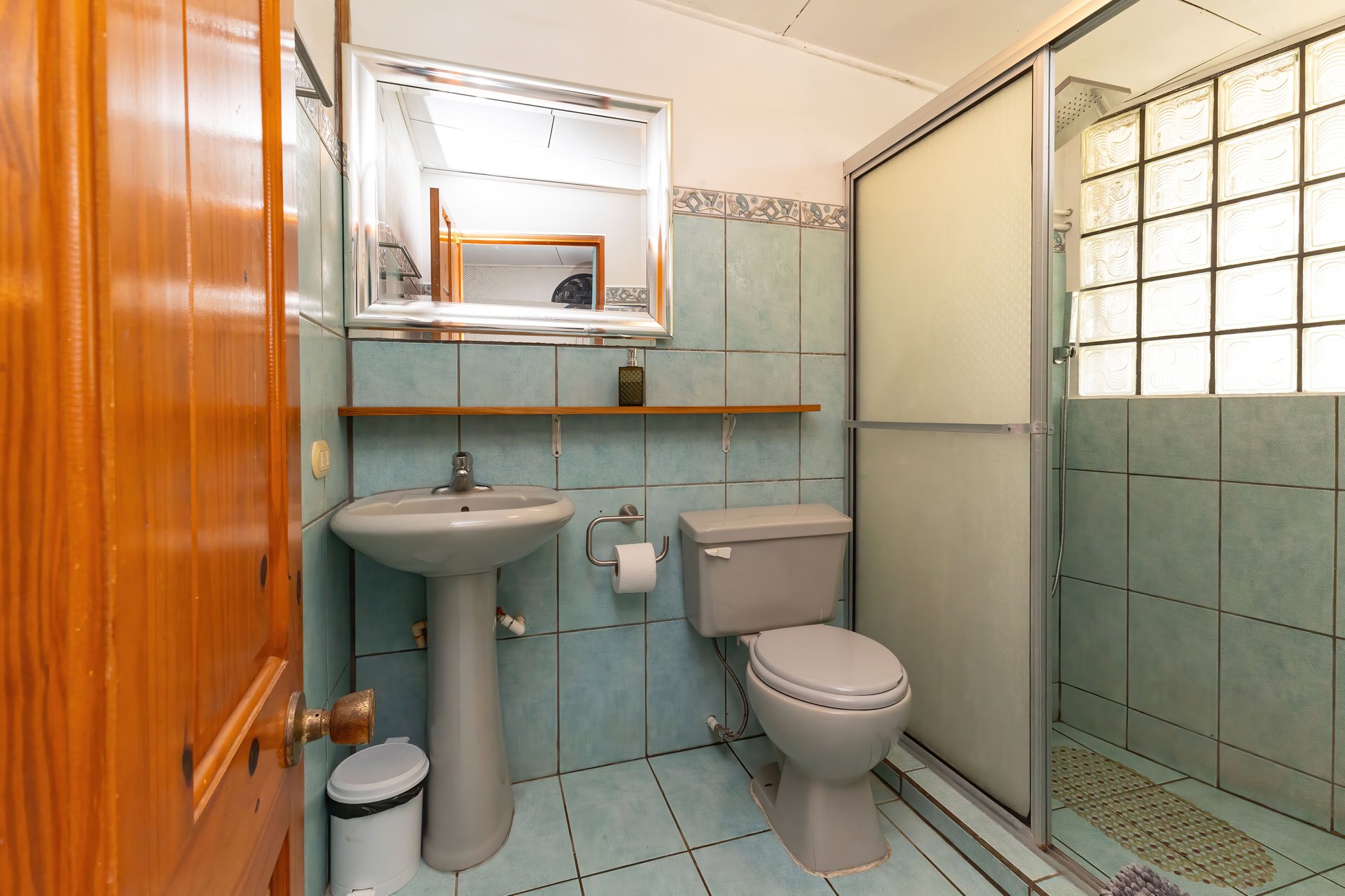 Charming 3-Unit Property: Income-Generating Investment for Sale in Manuel Antonio