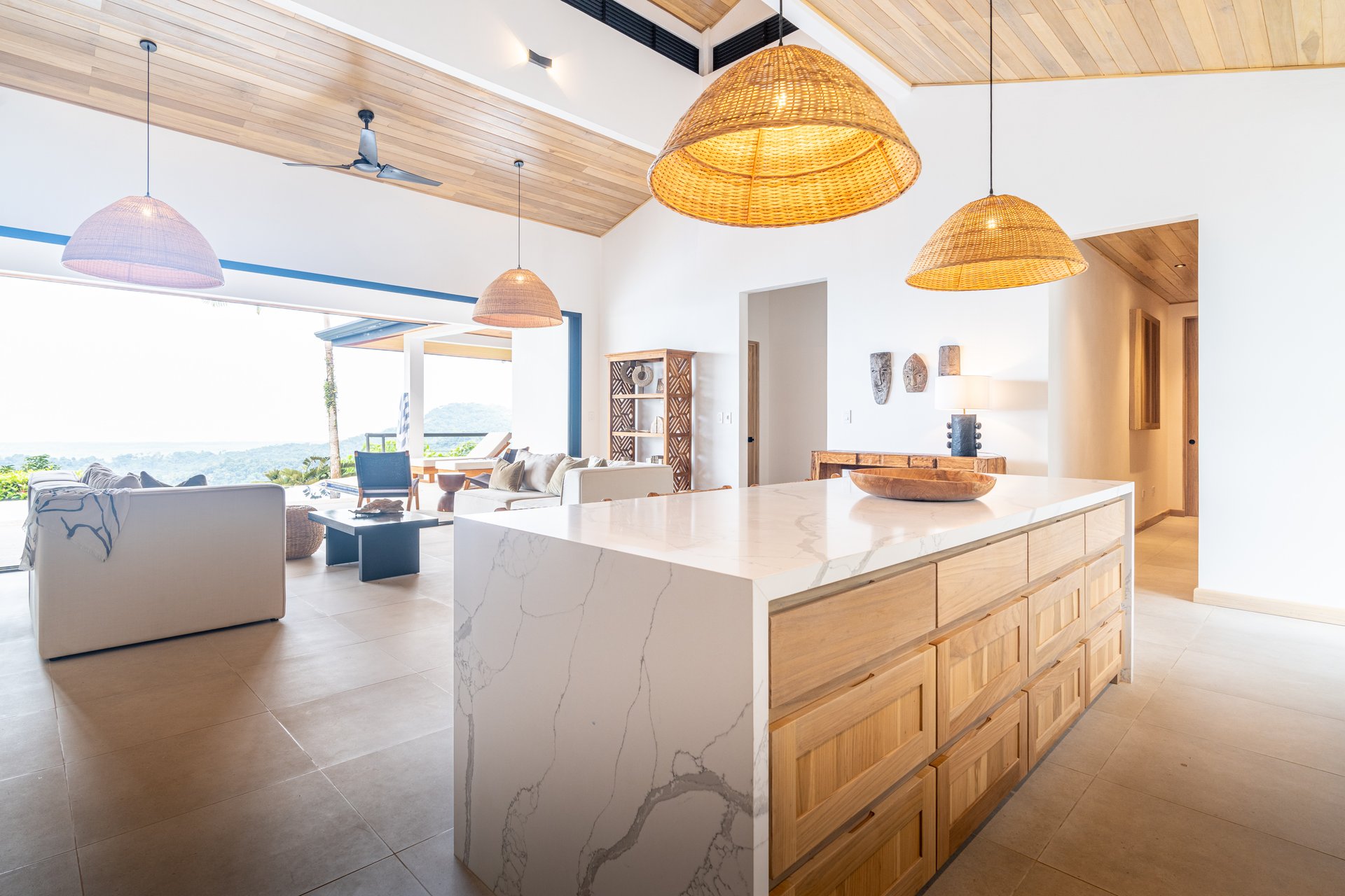Casa Amarilla – Oceanview Luxury Meets Sustainable Living in Tres Rios