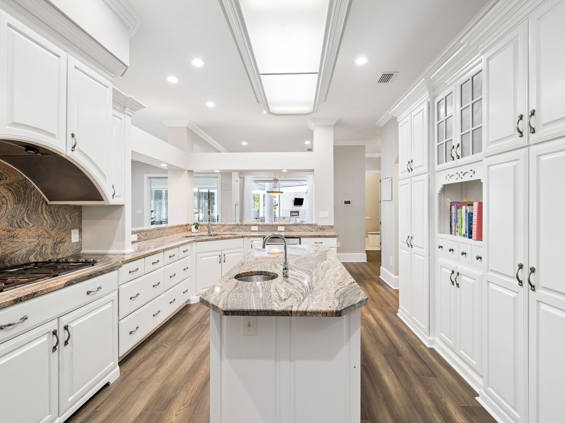 An Elevated Retreat Within Sandestin’s Island Green