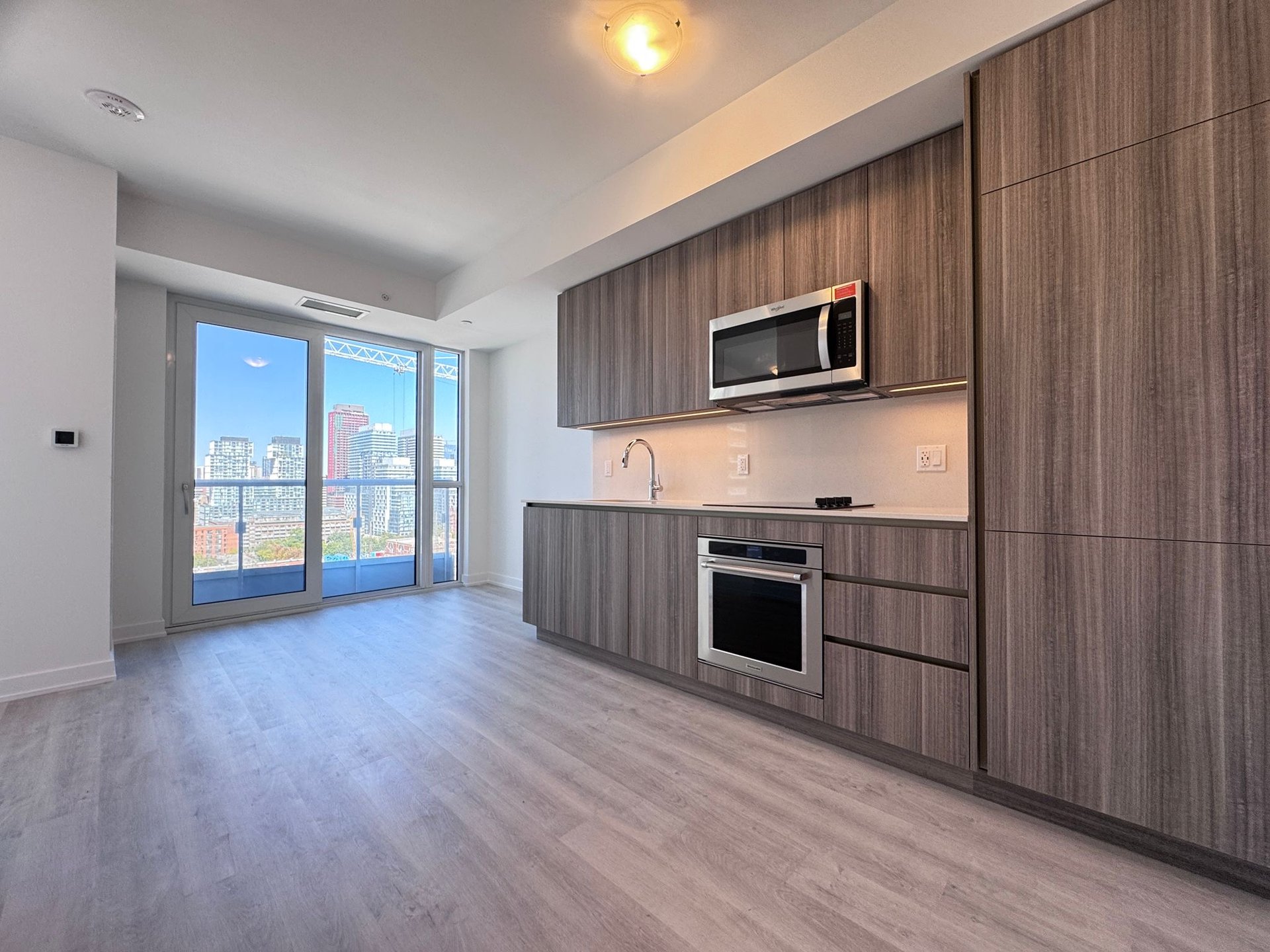 15 Richardson Street Unit: 1503