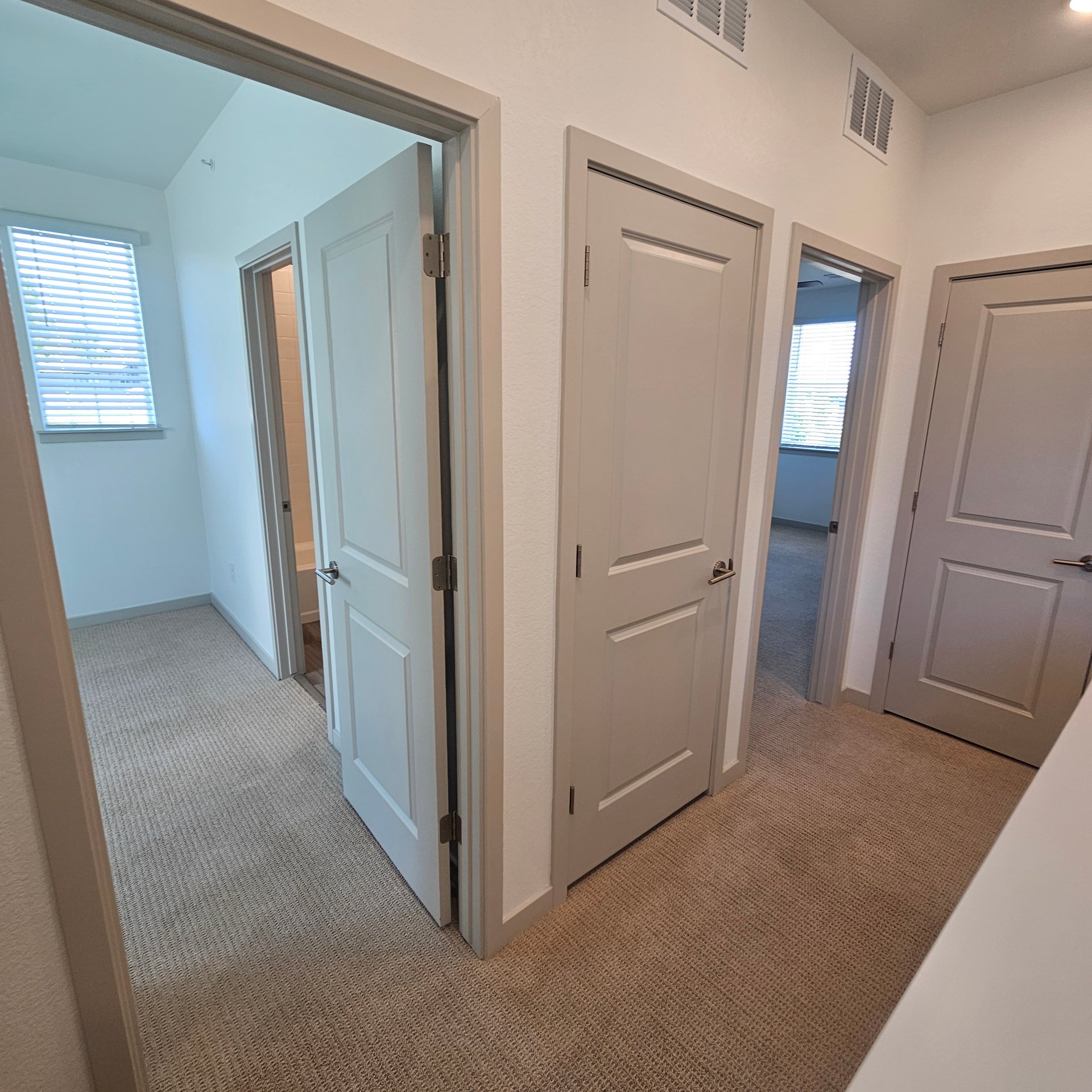 2 Bed 2.5 Bath Townhome Longmont