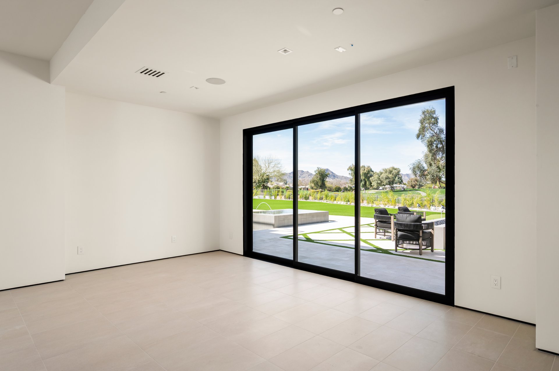 7780 E Vaquero Dr