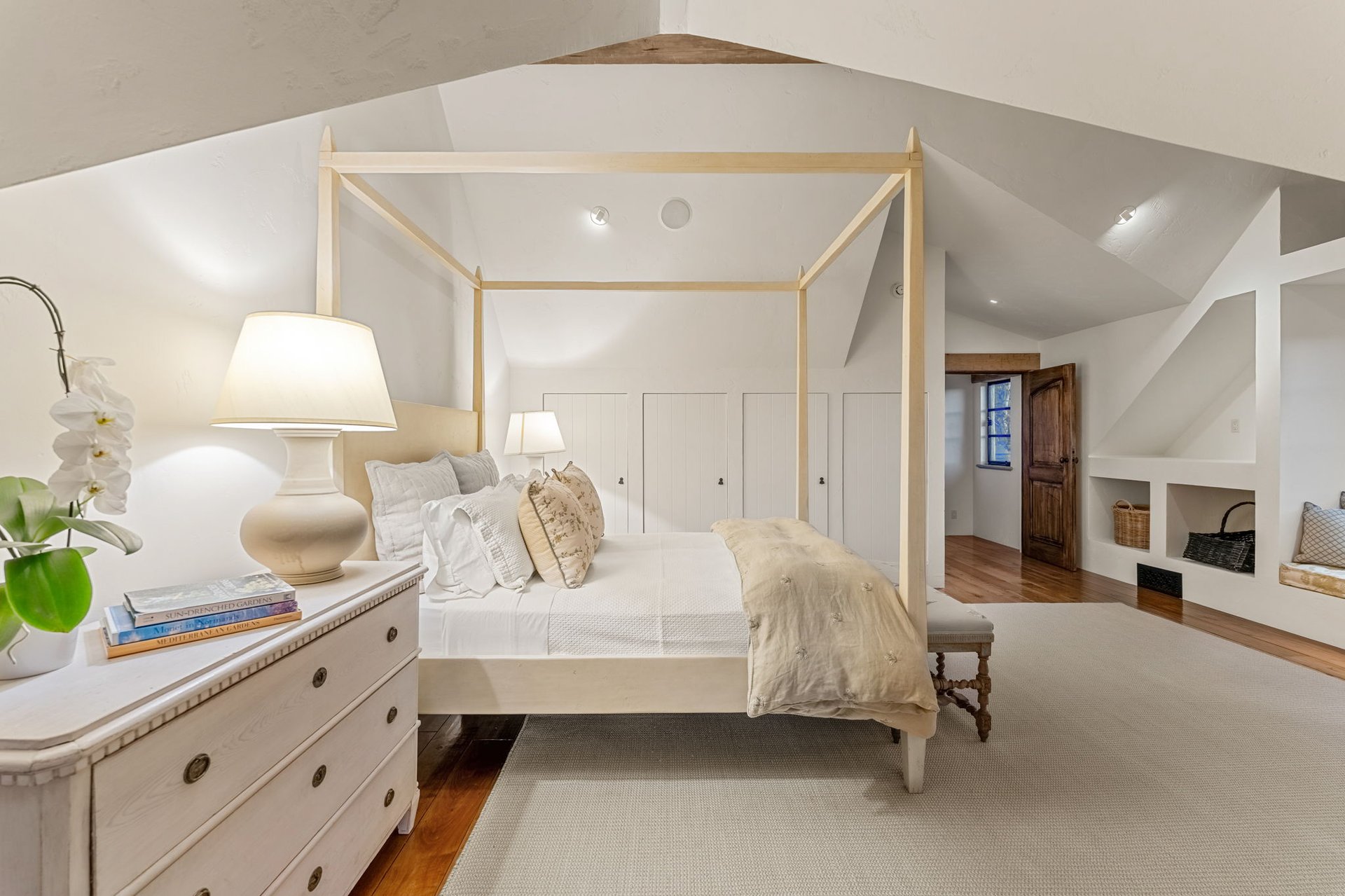 Napa Valley Compound