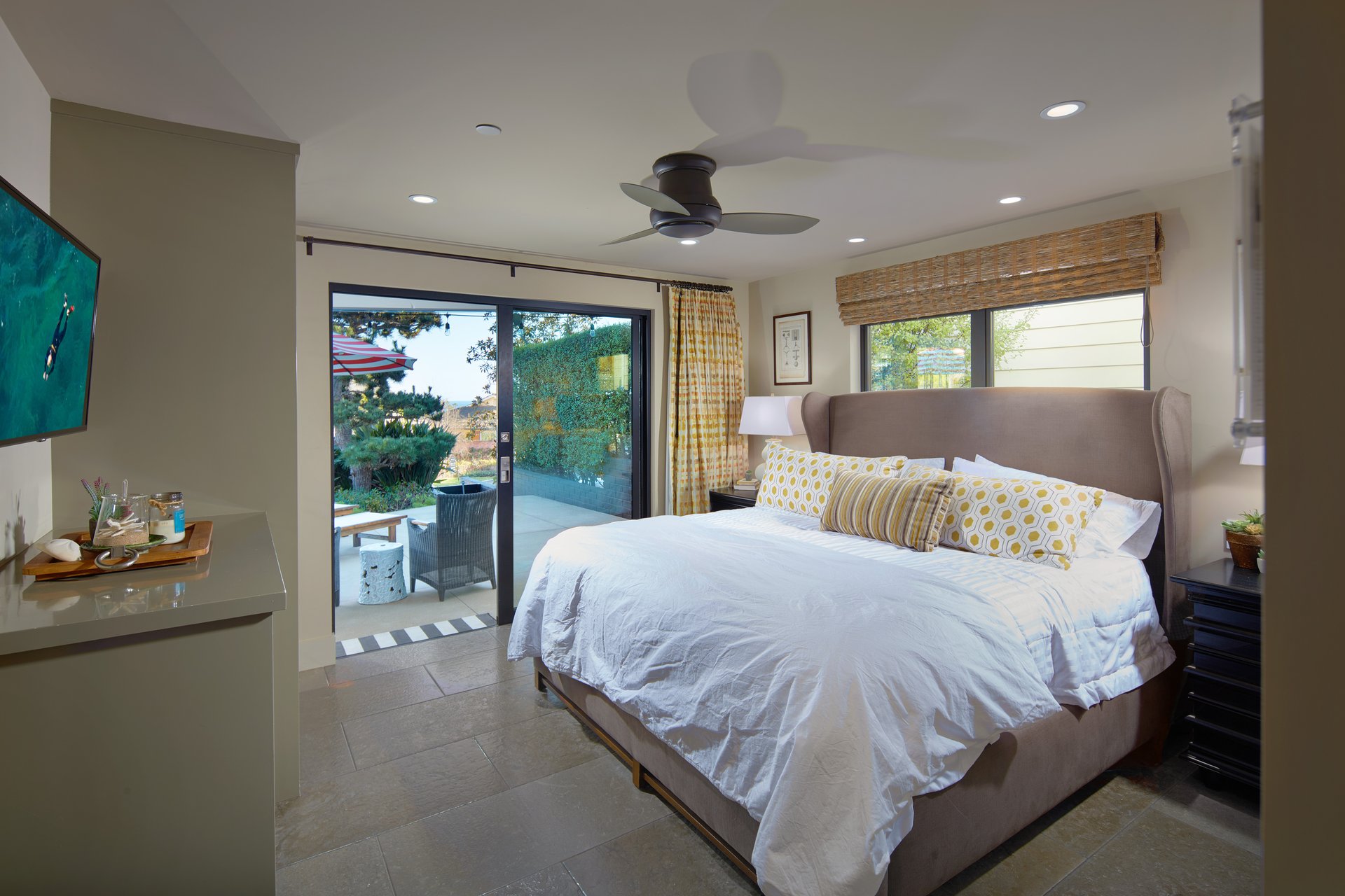 140 Crescent Bay Drive